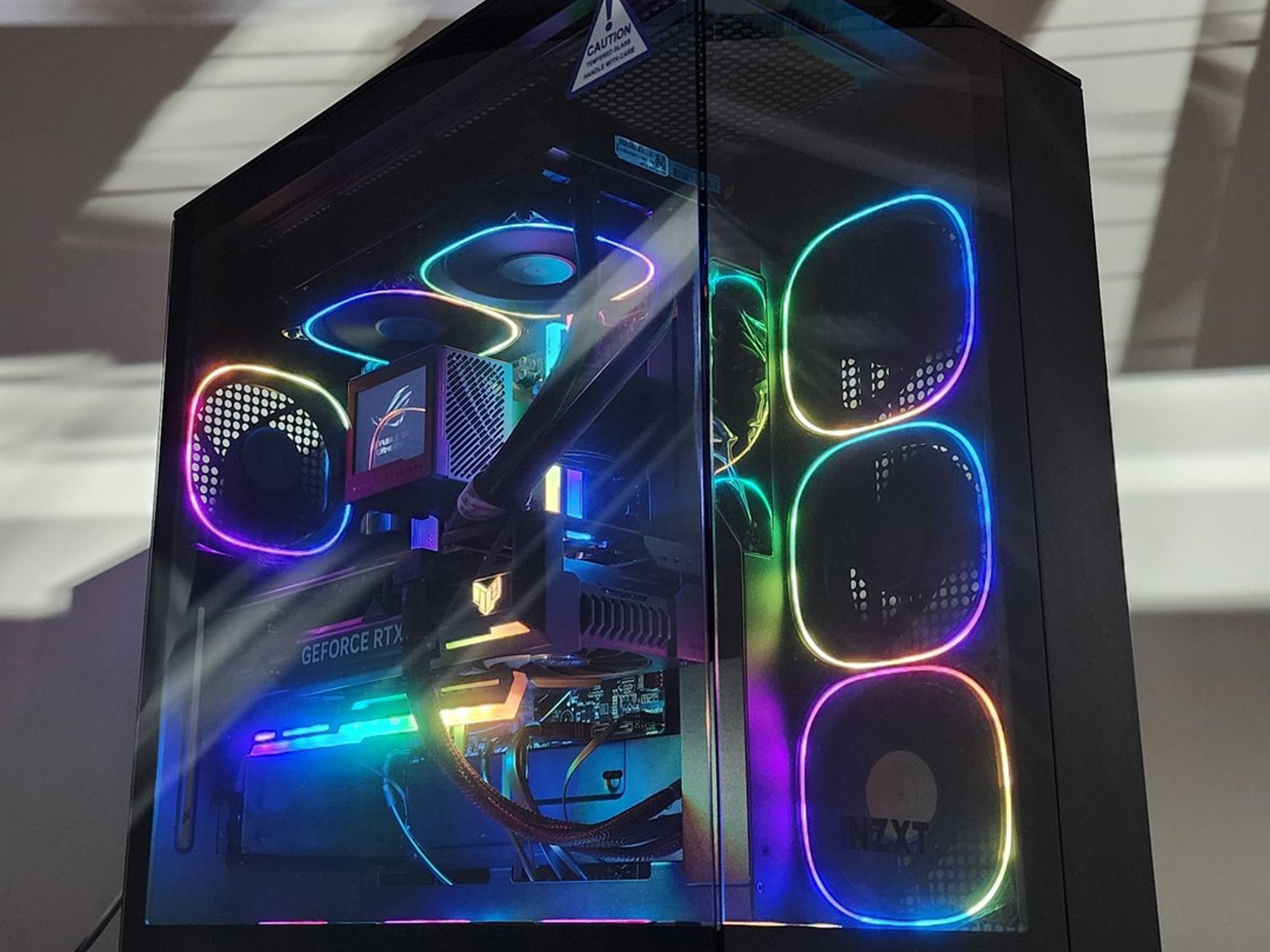 Gaming PC Ryzen 7 7800X3D 32GB RAM 2TB SSD RTX 4070 Ti 12GB Windows 11