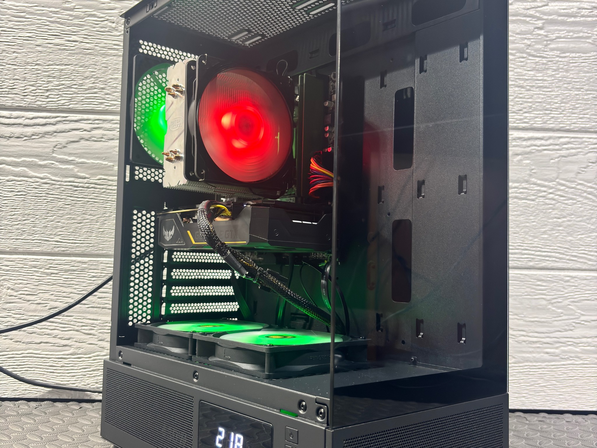 Gaming PC — Ryzen 5 1600 • GTX 1660 Super • 16GB RAM • SSD + 2TB Storage