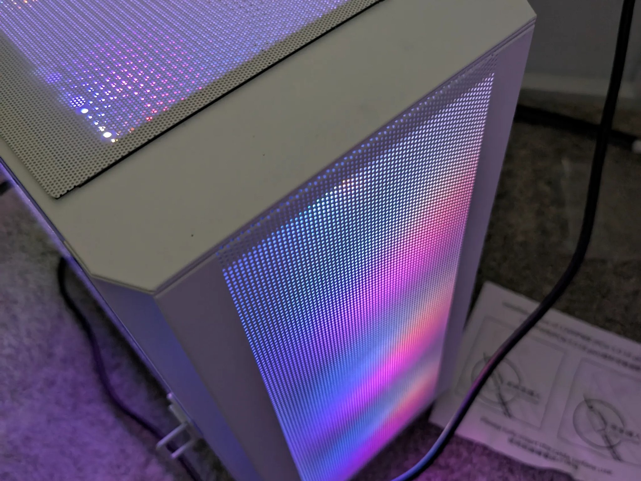 Montech Air 100 with white cable extensions