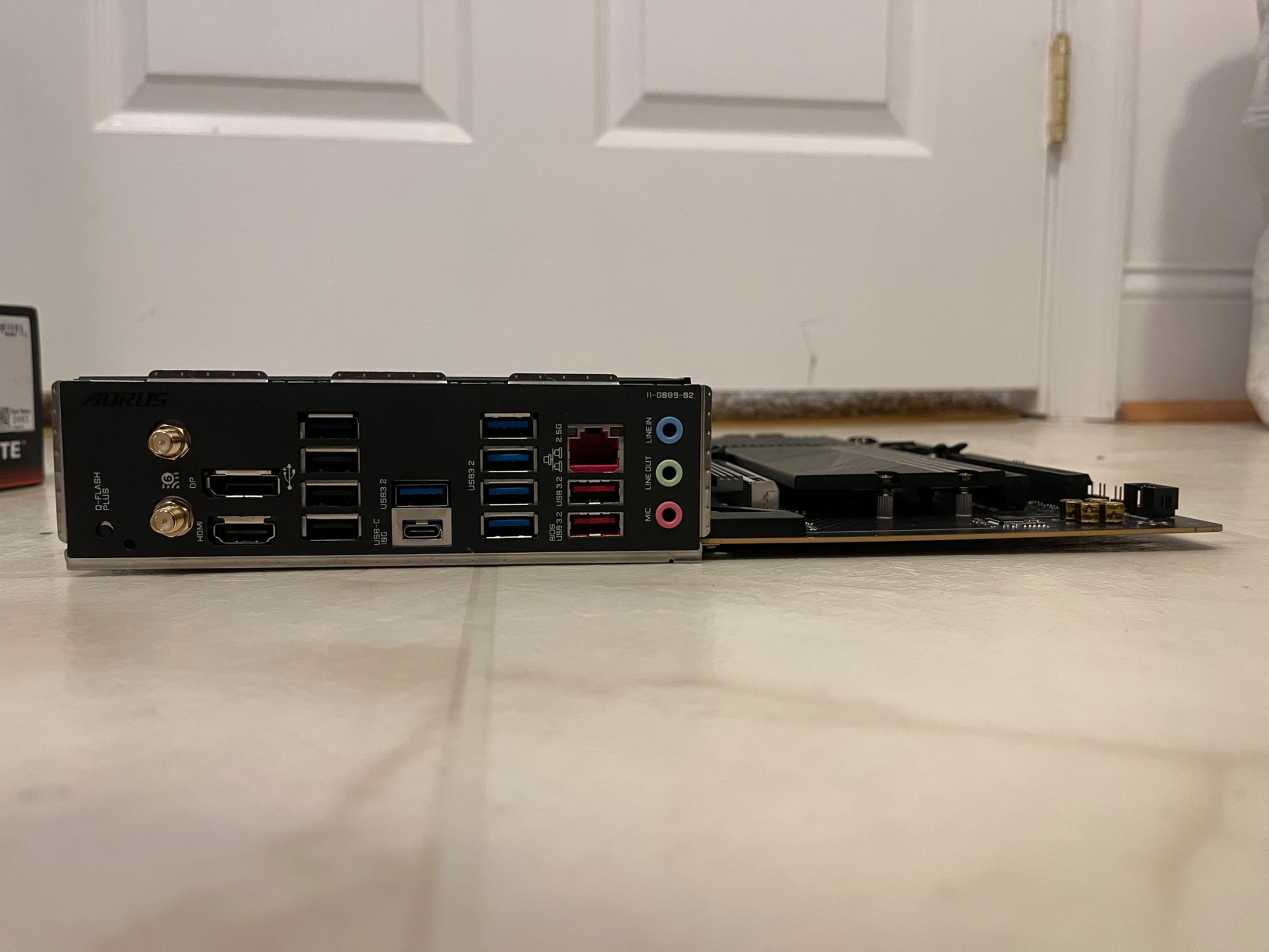 GIGABYTE B650 AORUS ELITE AX ATX AM5 (DDR5, PCIe 5.0)