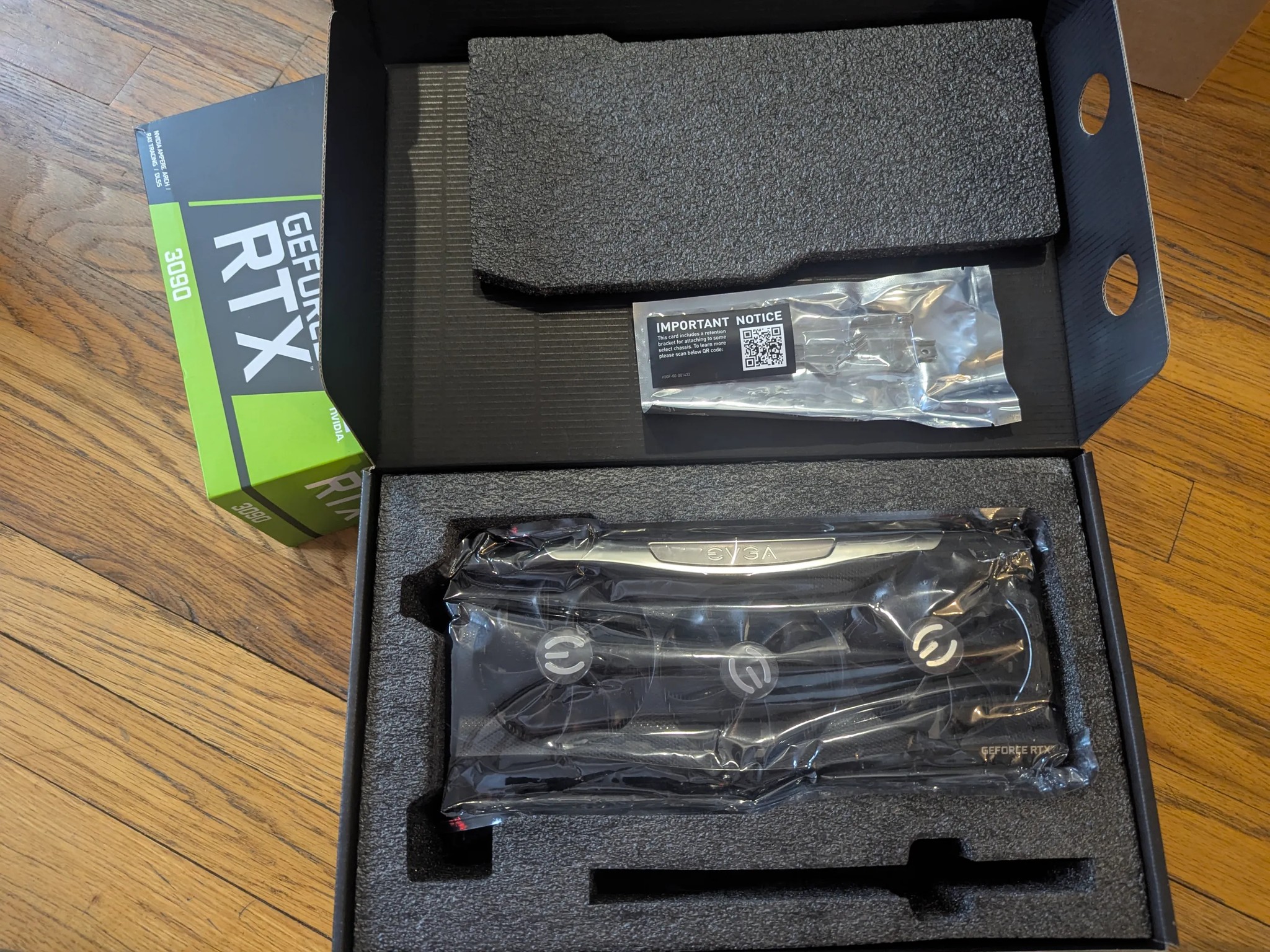 EVGA GeForce RTX 3090 FTW3 ULTRA 24GB vRAM GAMING Video Card  Excelent Condition