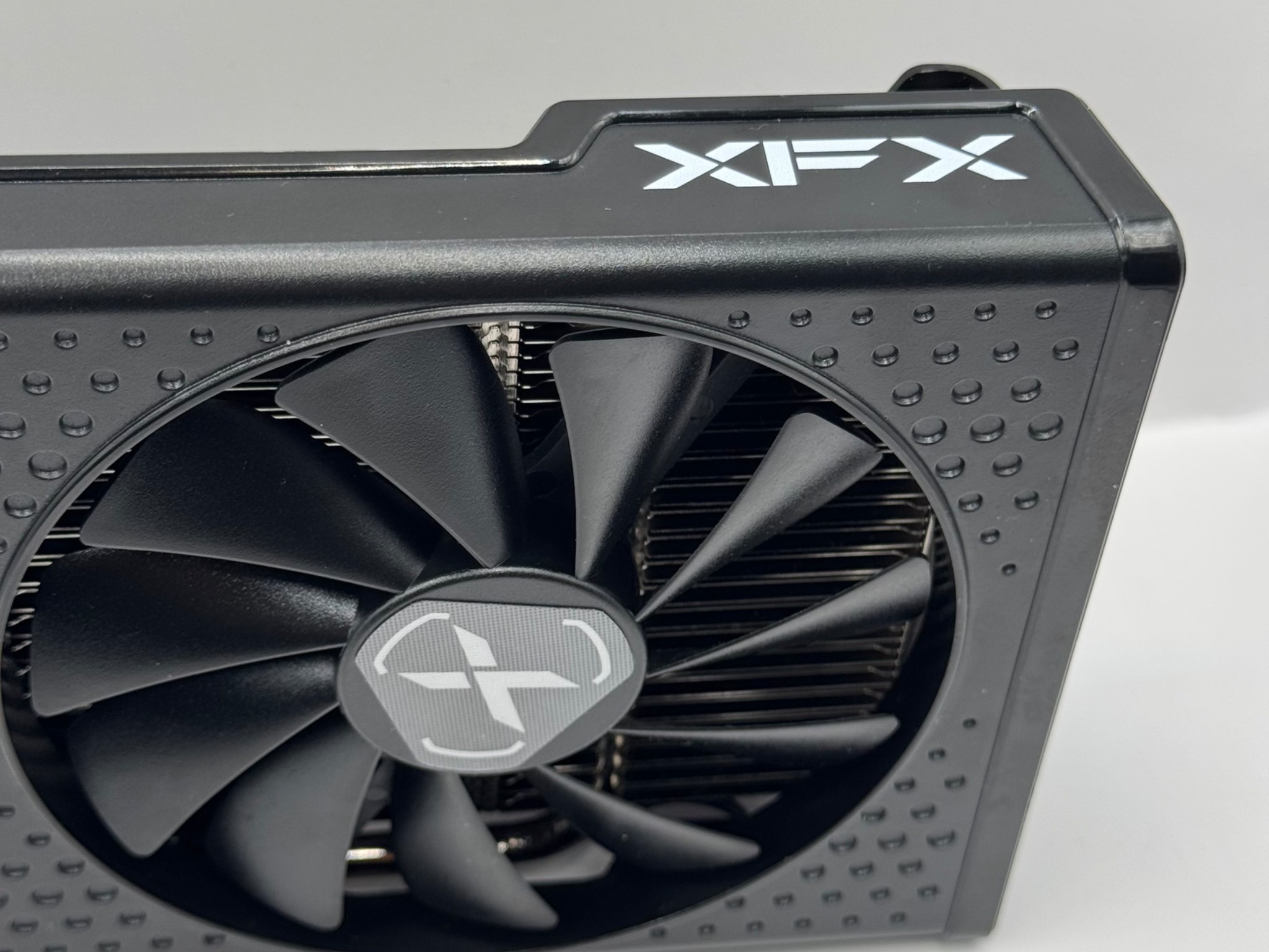 XFX Speedster SWFT 210 AMD Radeon RX 6650 XT Core Gaming 8GB GDDR6 Graphics Card