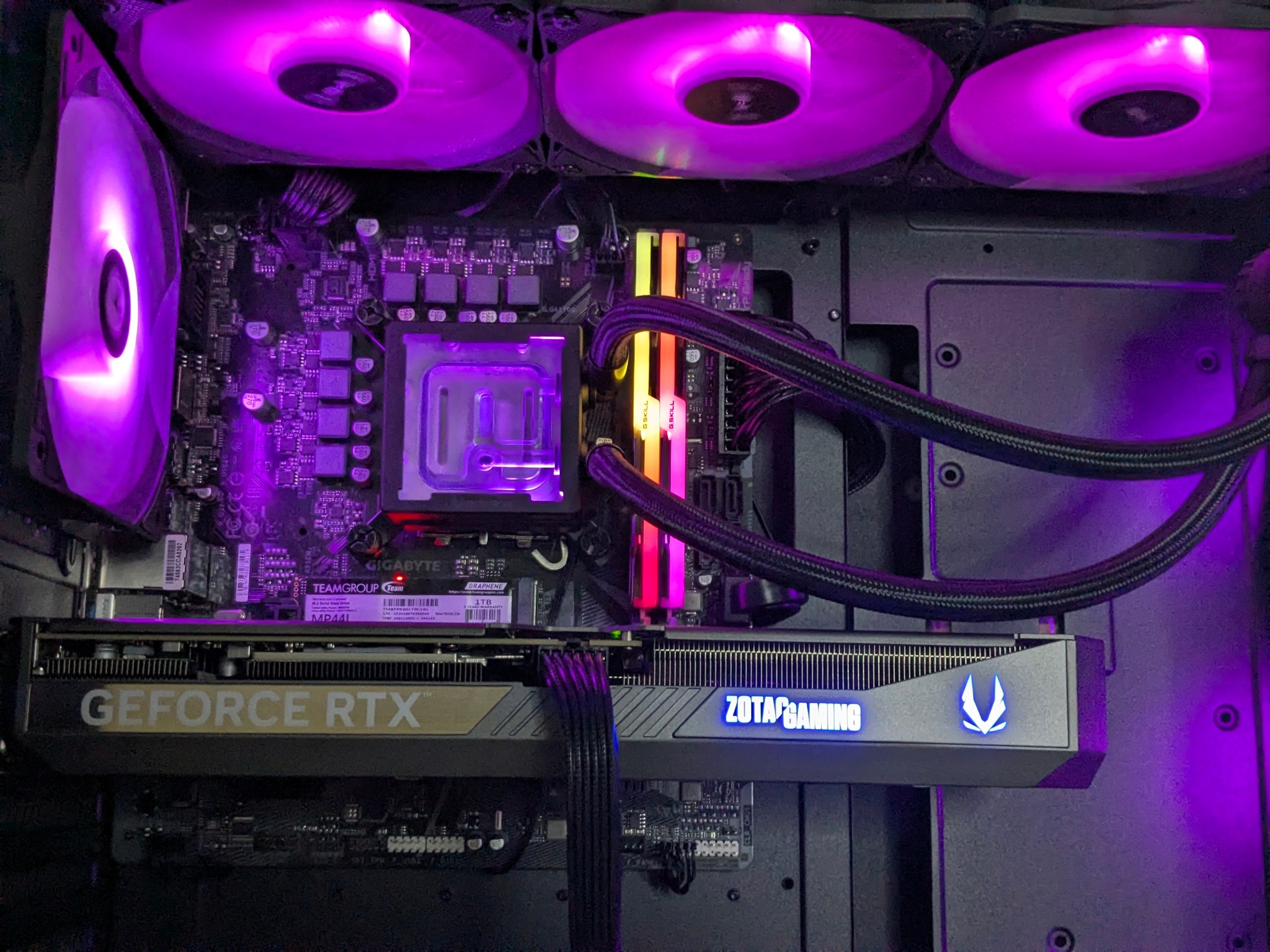 🖤Dark Flux Liquid-Cooled💧Pro Gamer PC⚫RTX 5070⚫I5-12600K⚫32GB RGB RAM⚫Windows 11 Pro