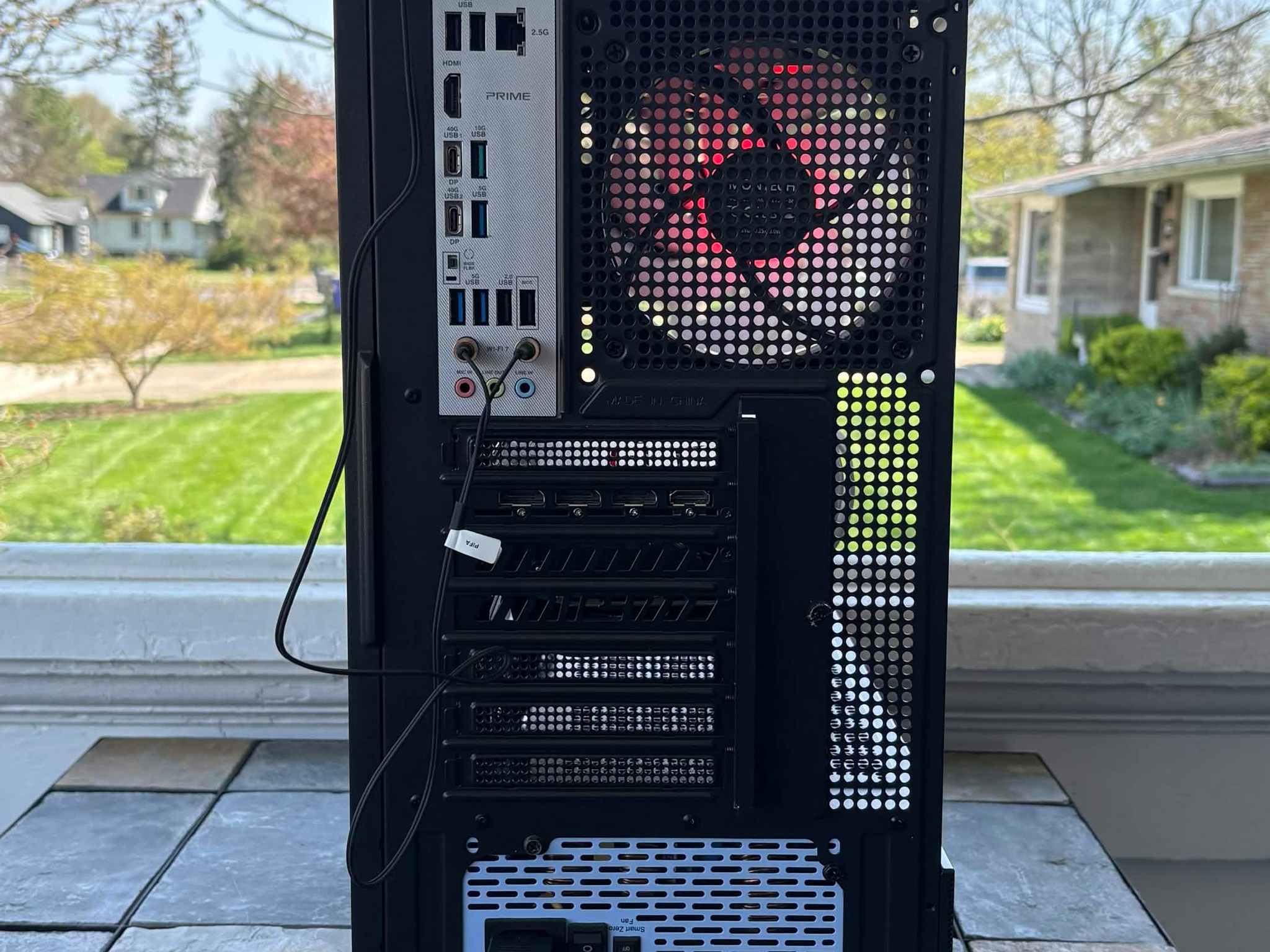 Ryzen 7 9700X • RX 7900 XTX 24GB • 32GB DDR5 • X870 WiFi 🖤 Black Cat Customs – Crimson Fang 🖤