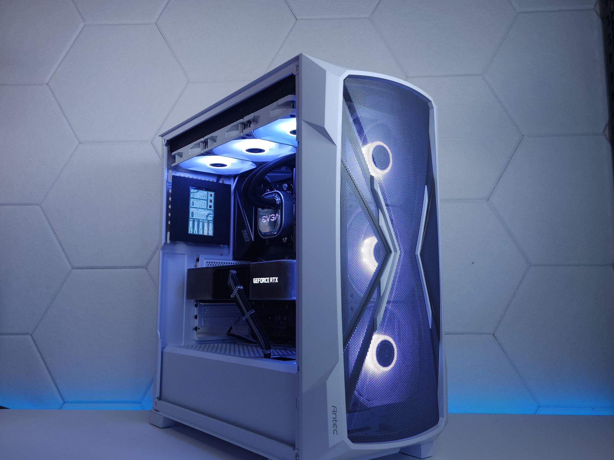💙🤍RTX 3090 | Ryzen 9 5900X | 32GB 3200MHz | 1TB NVMe Gen 4