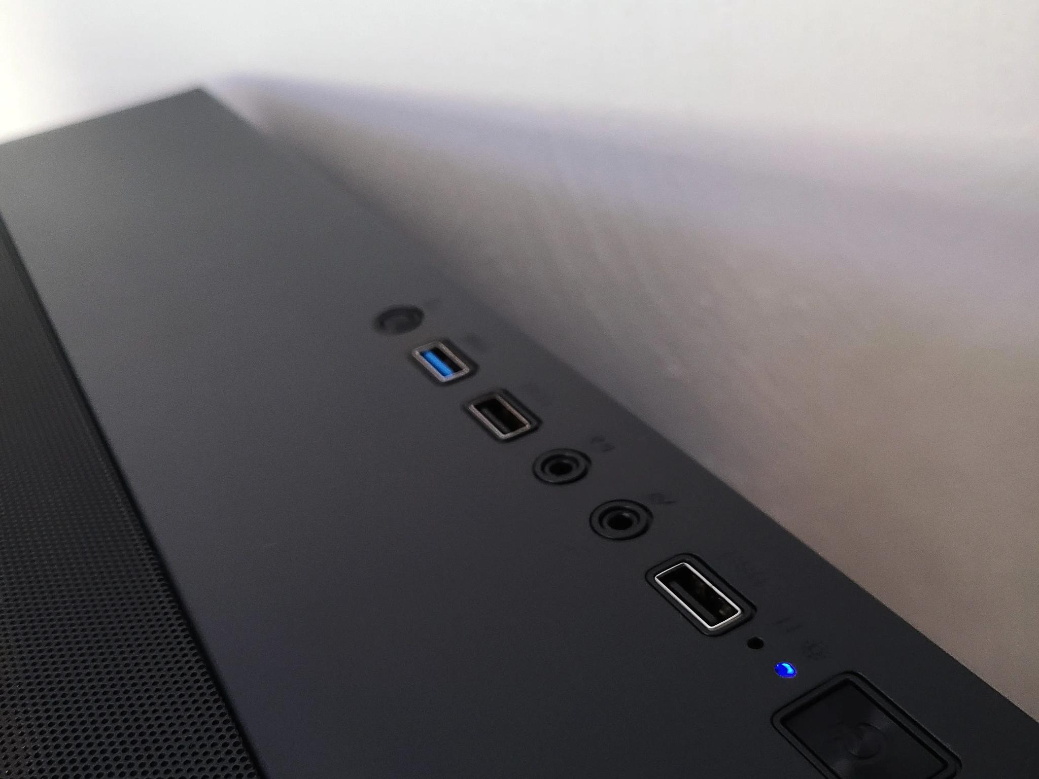 RTX 3060 TI / Ryzen 5 3600 / 32GB RAM ⬛ Midnight Hue ⬛