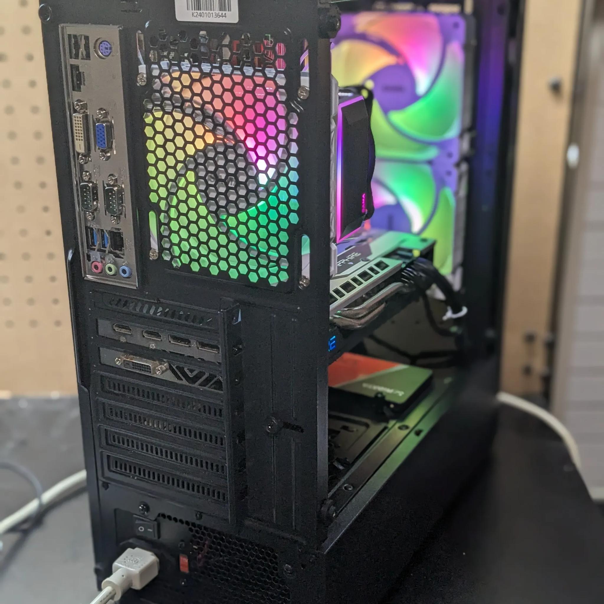 100 FPS Fortnite | 180 Day Warranty | i5-4590 , 16GB RAM, 480GB SSD, RX 570 4GB, RGB, Wifi, Win10
