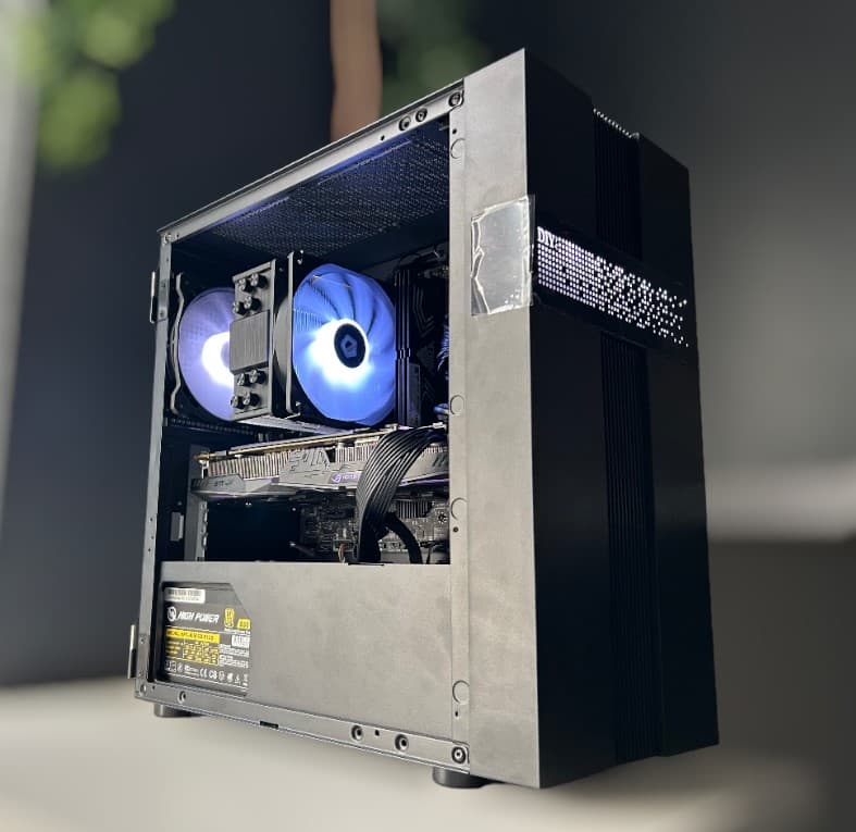 Compact RGB Gaming PC | GTX 1070 // Intel i5 10400