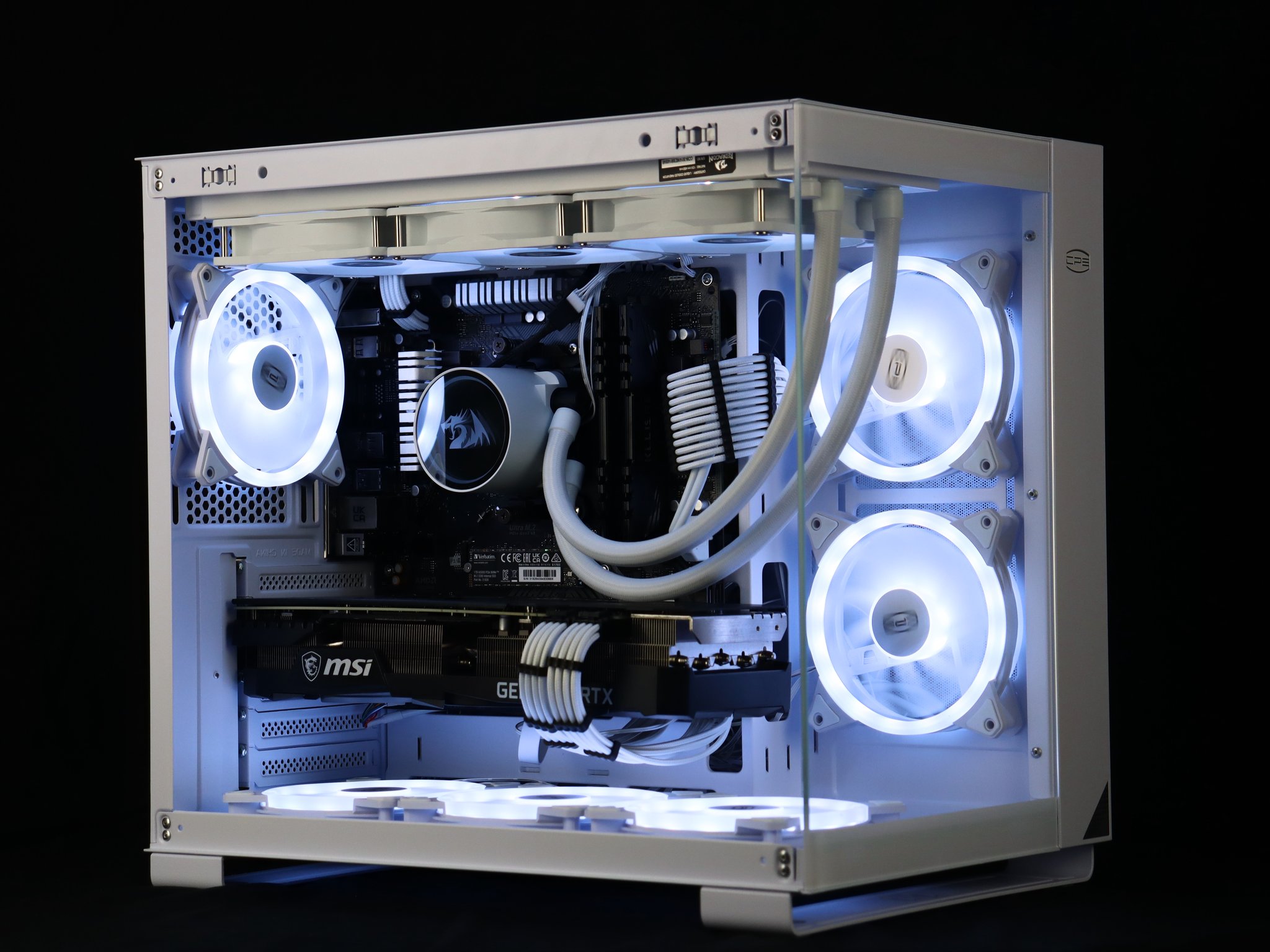 ❄️🧊💎- Whiteout 1440P Gaming PC | RTX 3080, Ryzen 7 5700X, 32GB RAM, 1TB NVMe SSD ❄️🧊💎