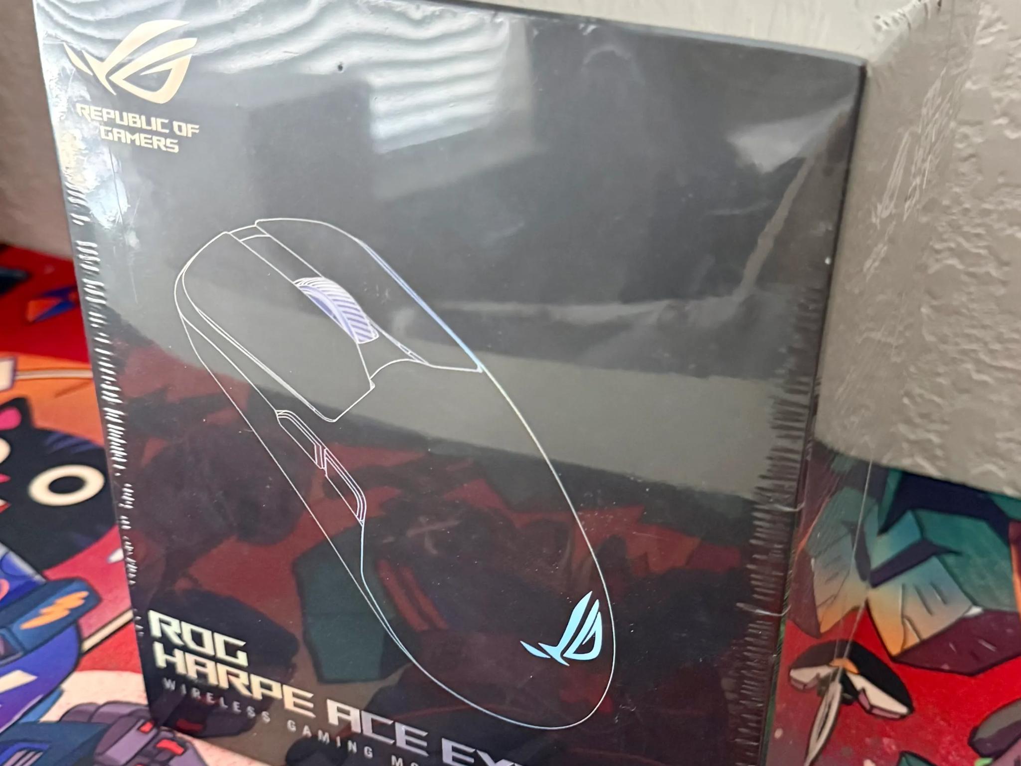 ASUS ROG Harpe Ace Extreme Wireless Gaming Mouse