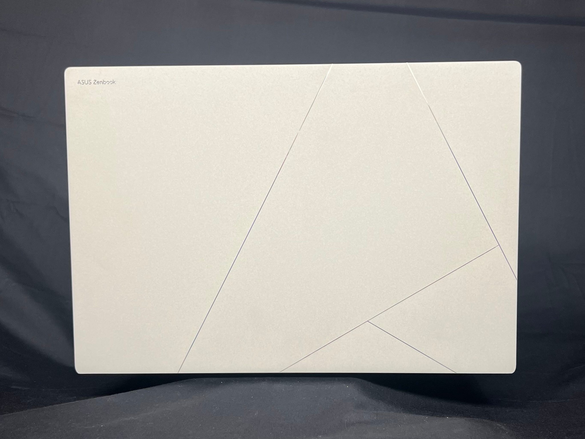 ASUS Zenbook S 16 3K OLED (UM5606WA‑S16.R3651TB) – Brand New