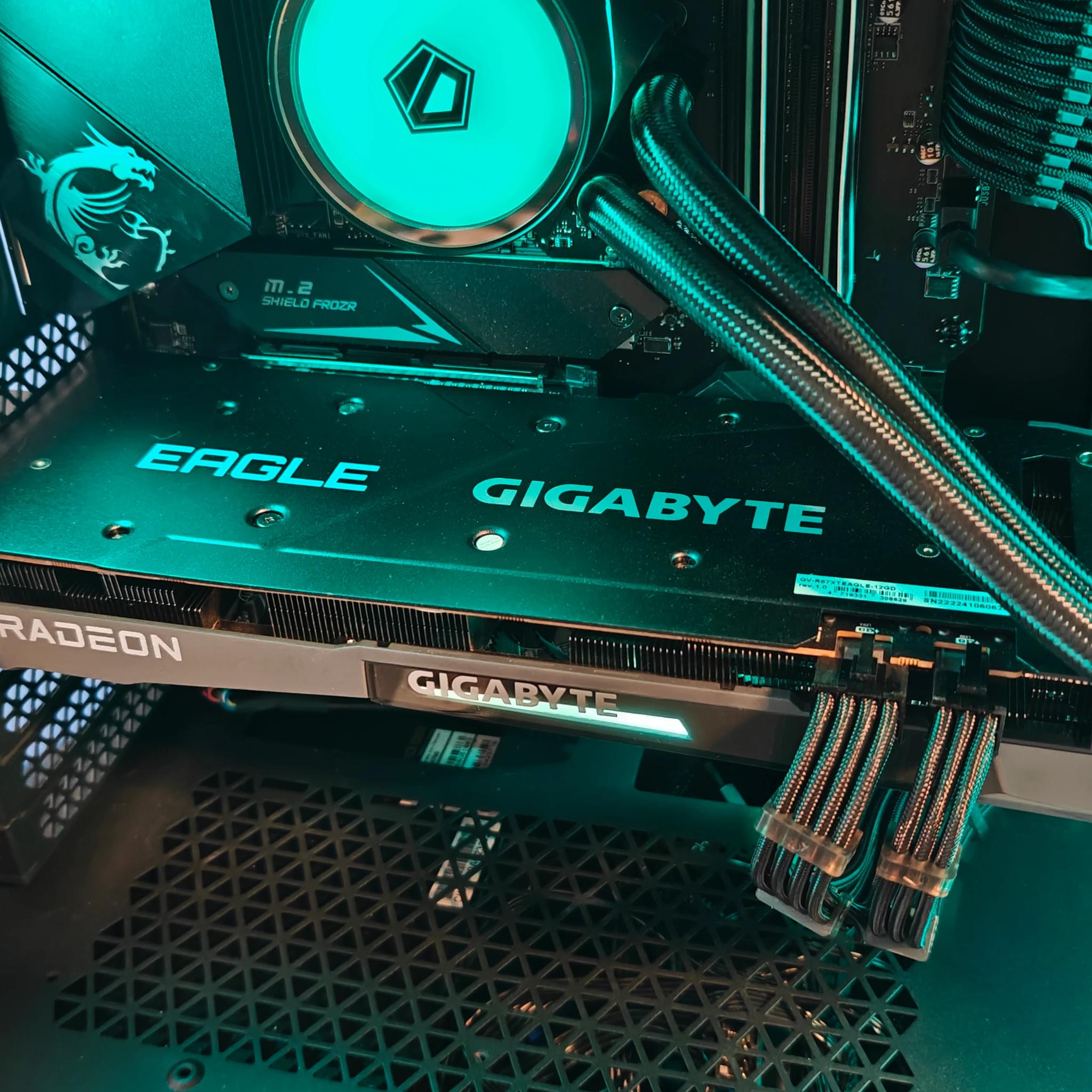 Mid Tier 1440p Gaming PC 10900k & 6700XT