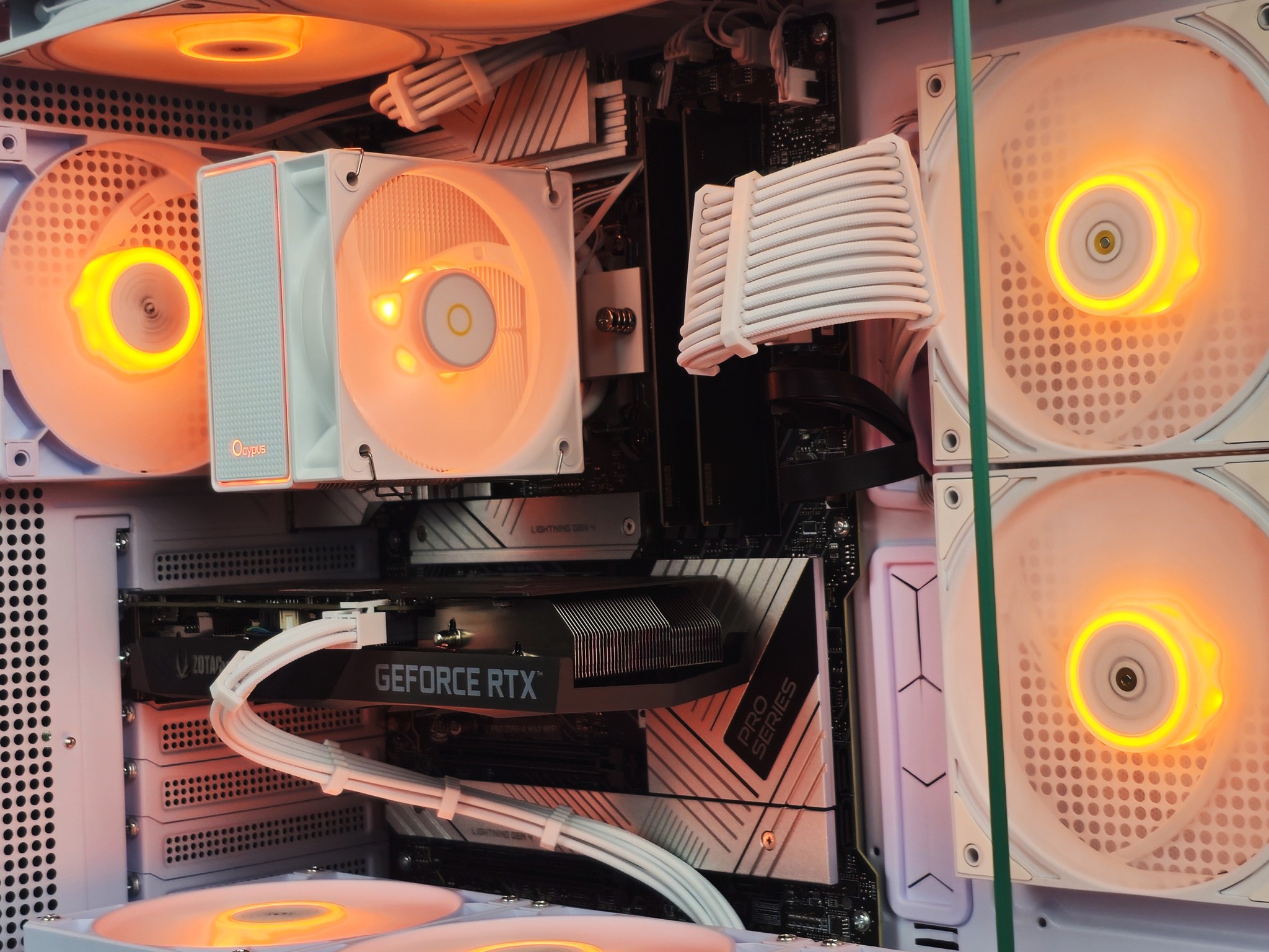 🎄Nvidia 3060 12GB • i5 14400F • 16GB DDR5 • 1TB SSD • WiFi + BT • Plug n' Play White Gaming PC