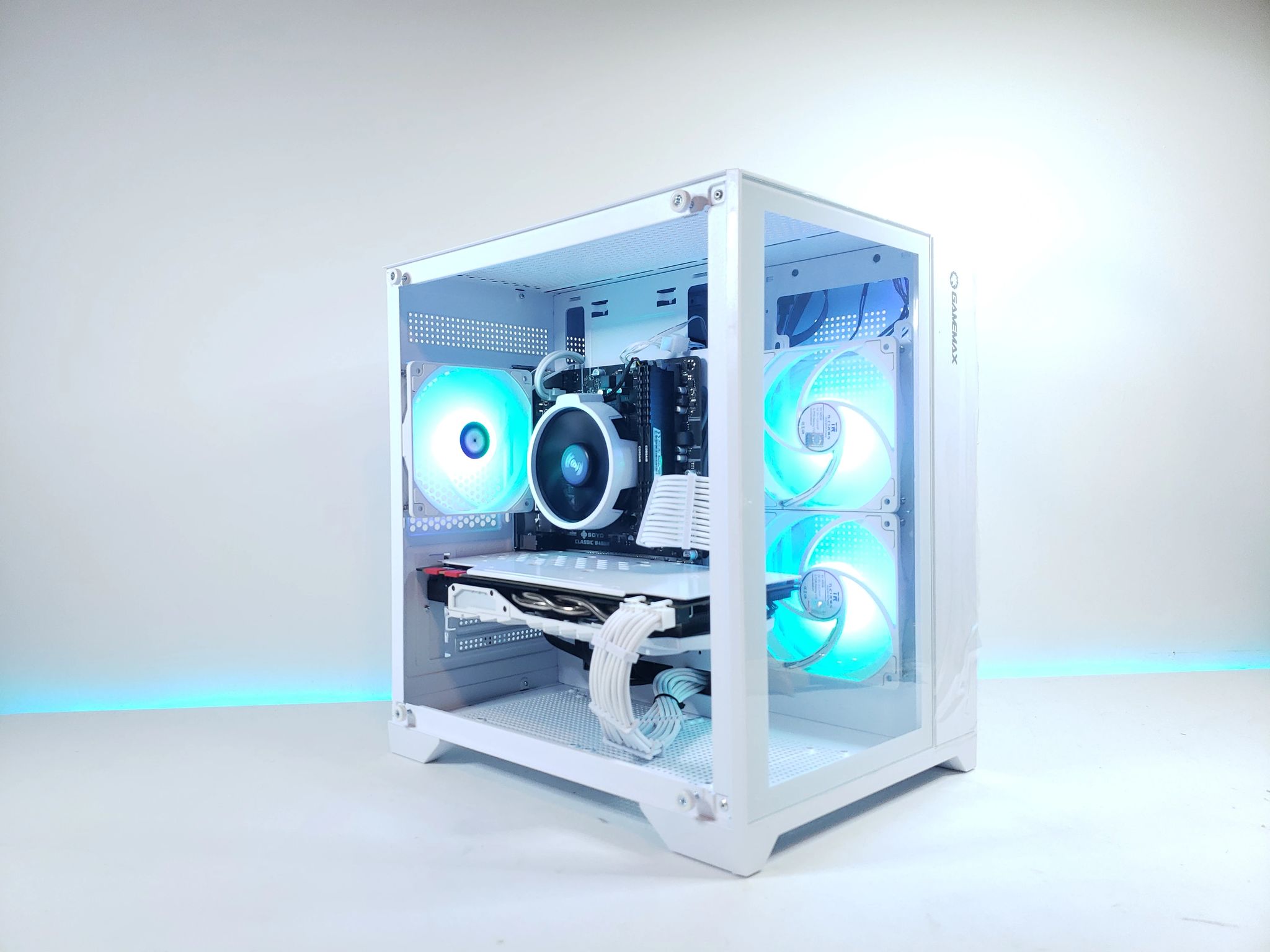 🚨White P2P Gaming PC | ⚙️R5/1070TI | Custom RGB✨ |
