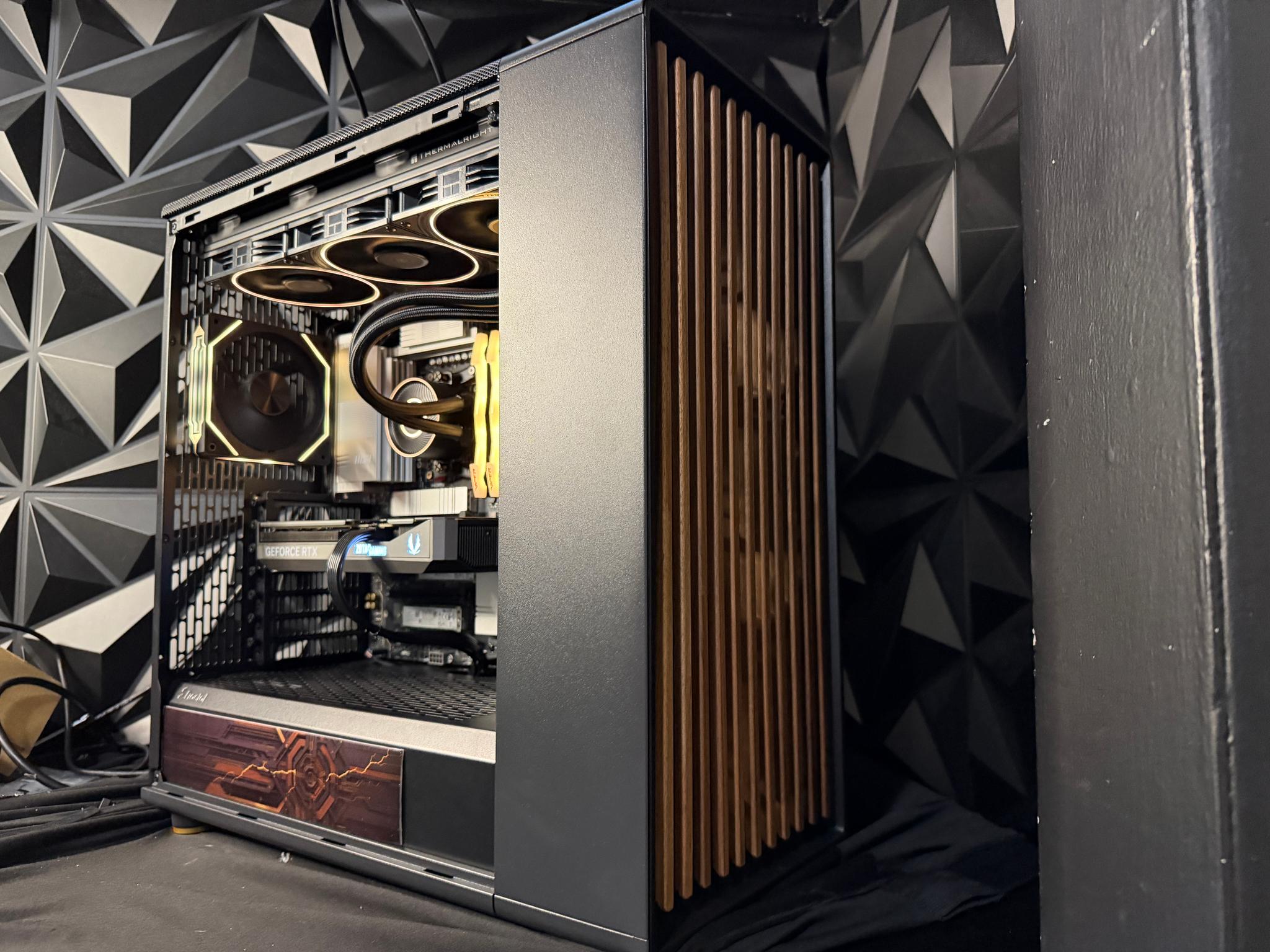 🪵⚙️ IRON WOOD ⚙️🪵 Ryzen 9 9900X| RTX 5070| 32 GB DDR5 8000Mhz|4.5 TB NVMe| 850W Gold PSU