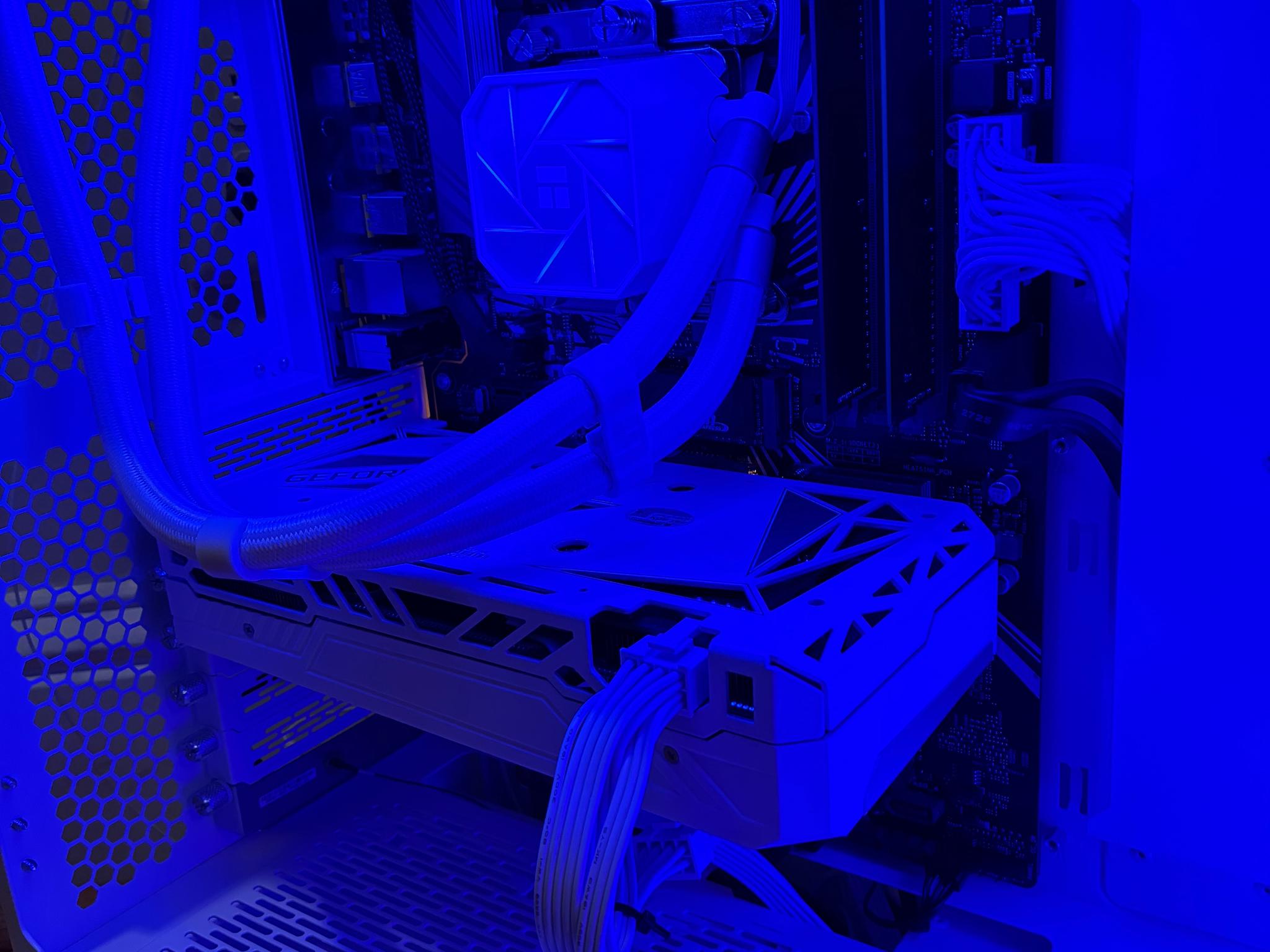 RTX 3060 Ti i7 9700K CUSTOM WHITE GAMING PC 1TB PCIe 4.0 NVME 16GB DDR4 WIFI BLUETOOTH WINDOWS 10/11