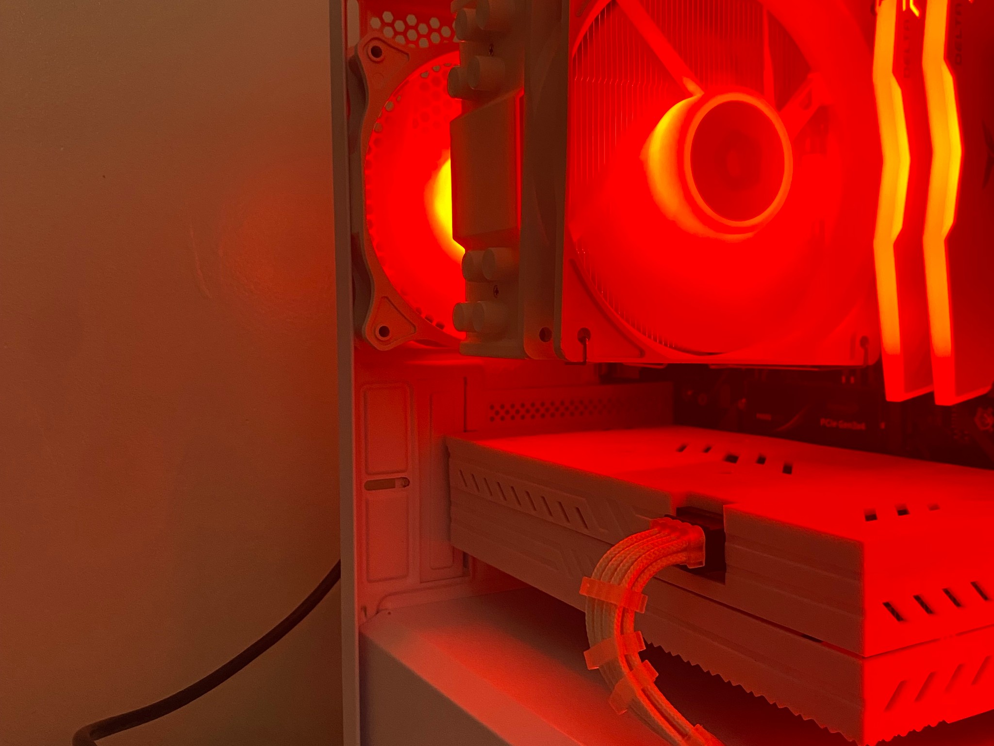 🌨️ Custom Gaming PC | Ryzen 5 3600 | RX 580 8GB | 16GB DDR4 RAM | 512GB SSD | WINDOWS 11 | WIFI