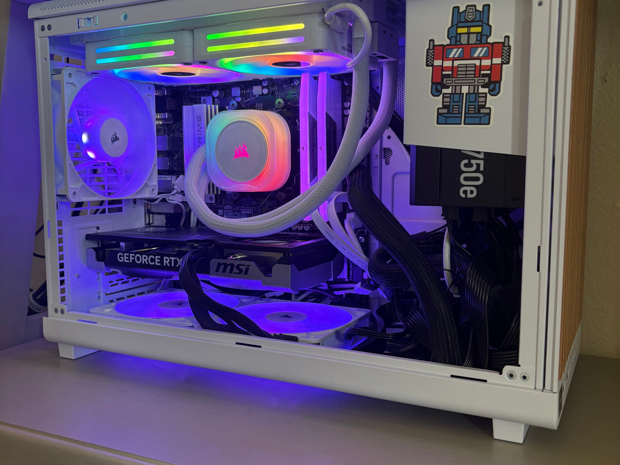 🧊 White RGB Gaming PC — Ryzen 5 7600X + RTX 5060 Ti 16GB + 32GB DDR5 + 1TB M.2 SSD + 256GB SATA SSD