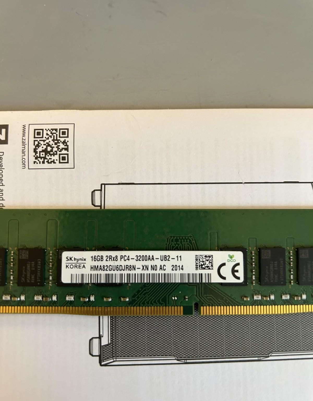 SK HYNIX 16GB DDR4 3200 MT/s SDRAM DIMM 2Rx8 HMA82GU6CJR8N-XN Desktop Memory