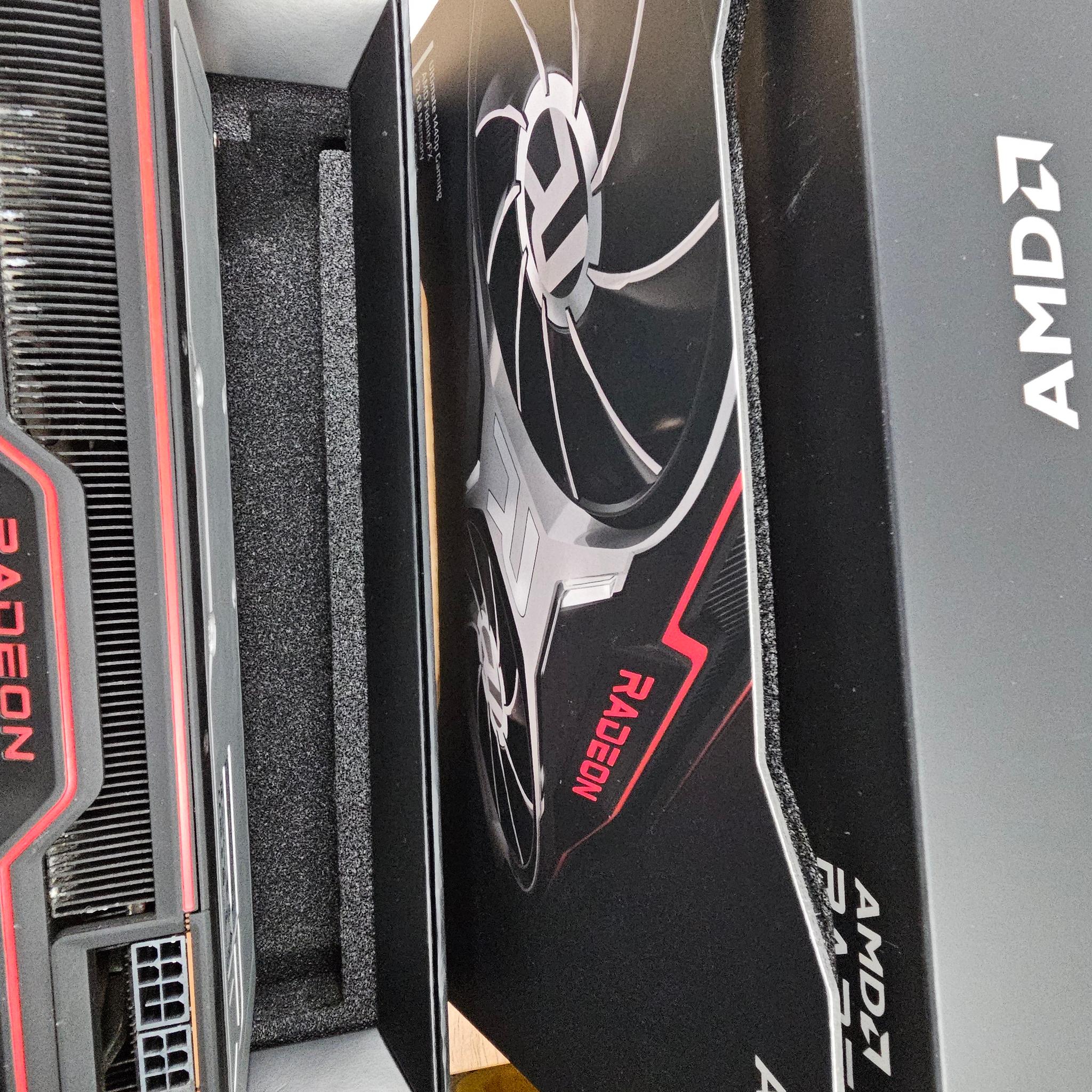 AMD RX 6700XT Reference