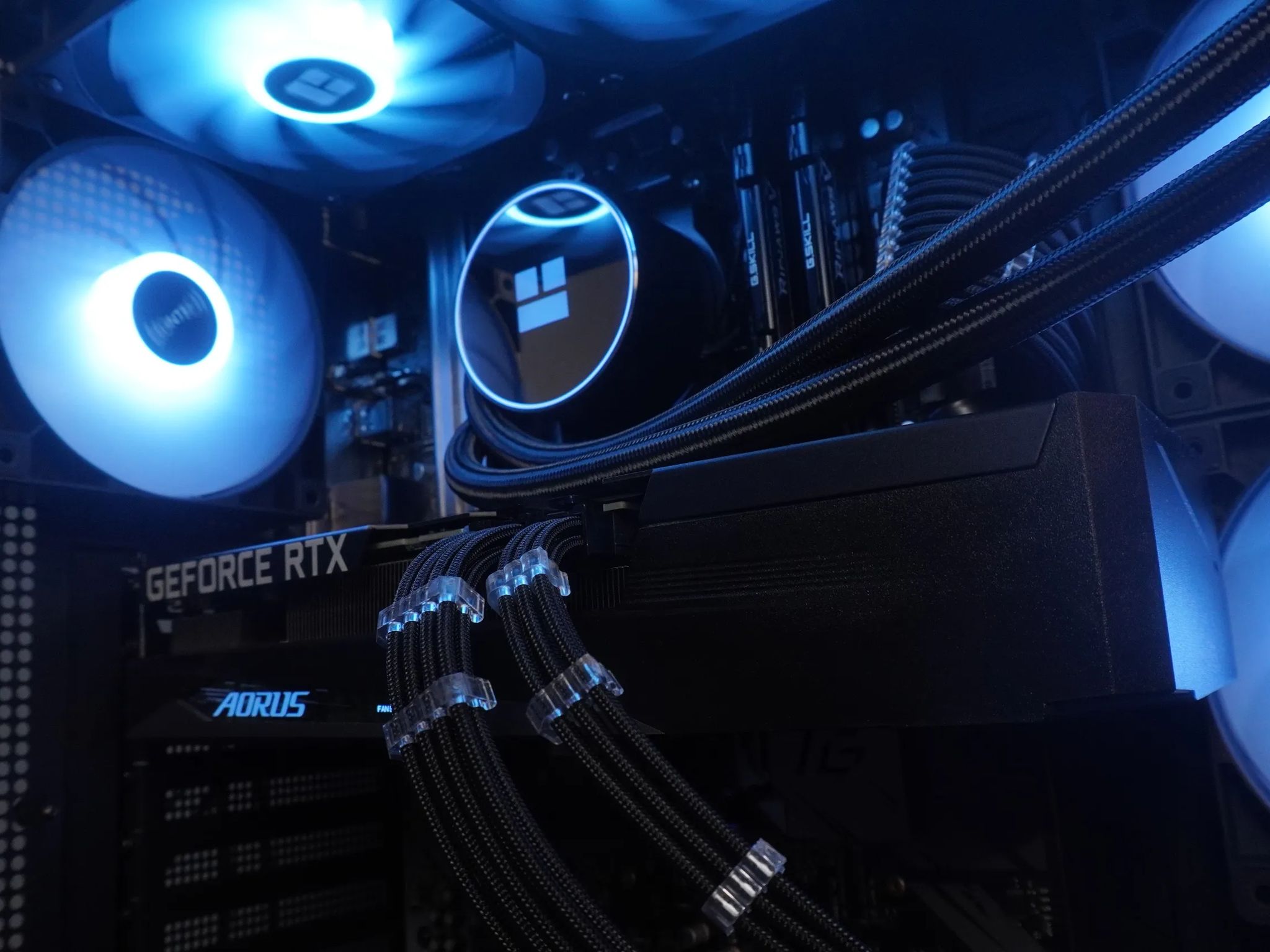 🖤 STEALTH BEAST 🖤 1440p/1080p GAMING MACHINE 💚RTX 3060ti 🧡 Ryzen 5 5600 | 32GB | WIFI