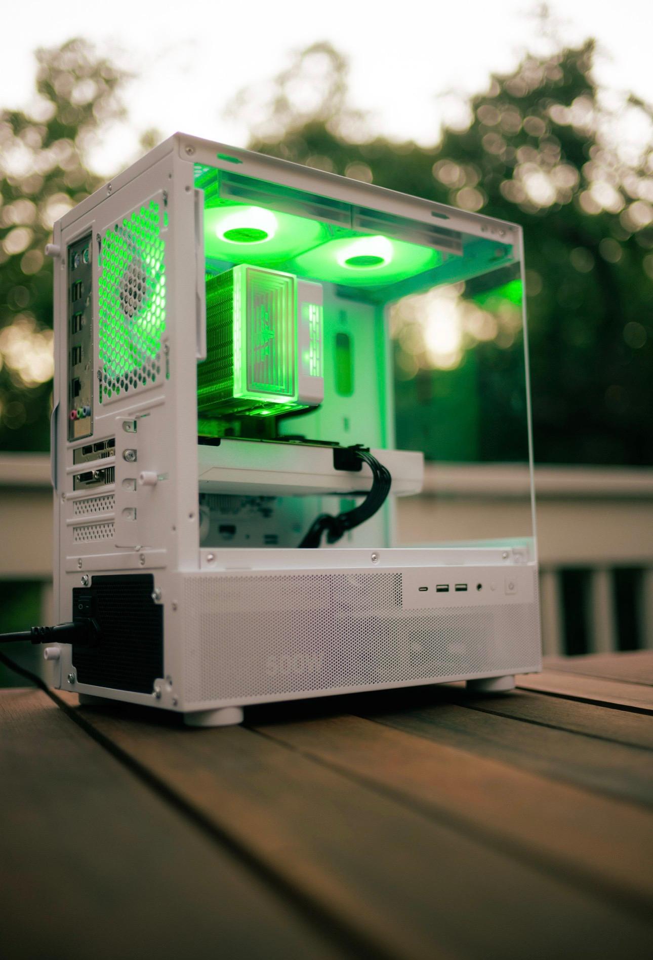 ❄️ WHITE AESTHETIC Gaming PC | Okinos Aqua 3 | 10-Core | GTX 970 | 16GB DDR4 | 256GB SSD | Win10 Pro