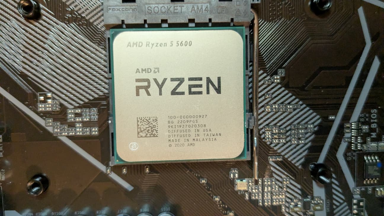 Ryzen 5 5600 + A520M S2H + 32GB RAM