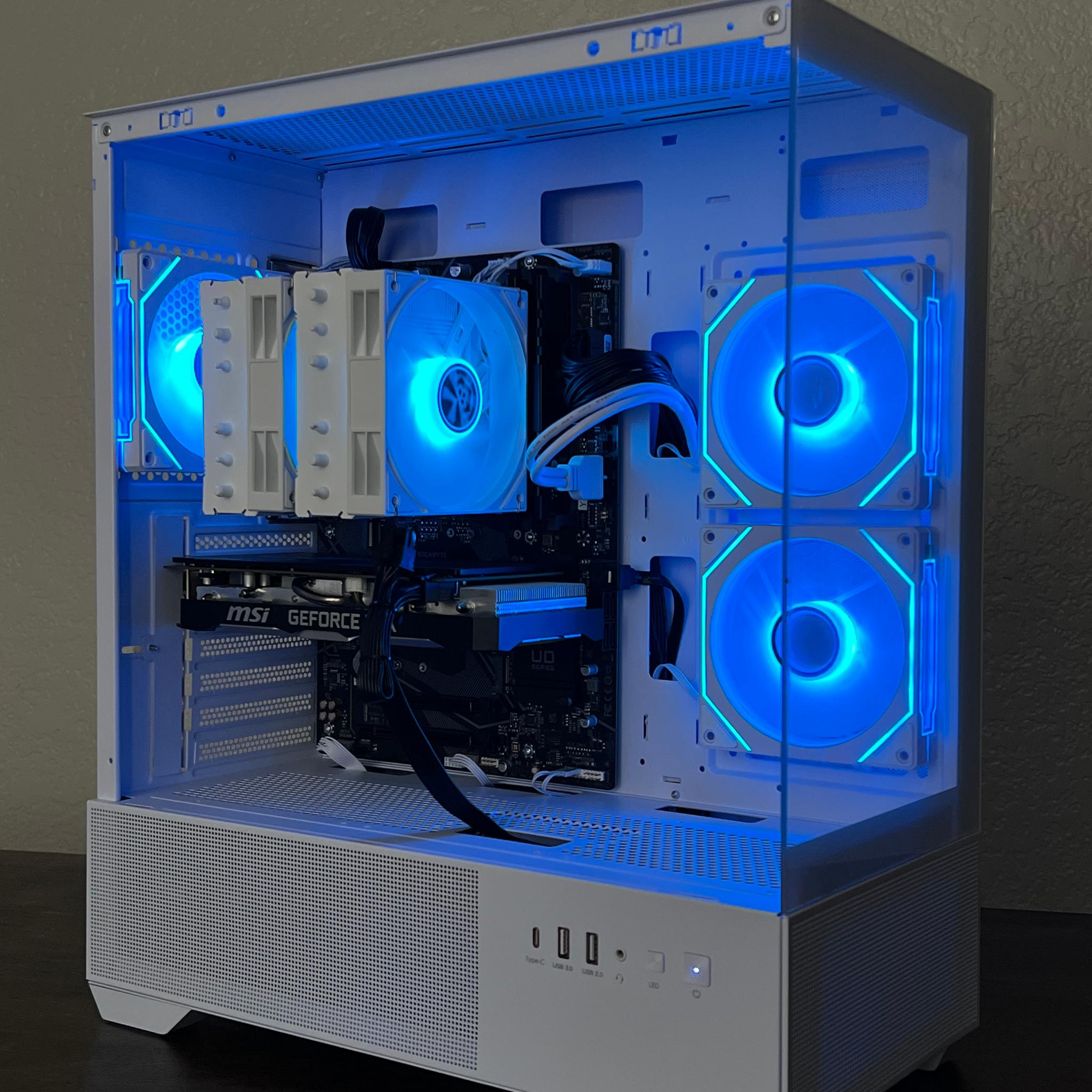 i5-11400F | RTX 2060 | 32GB Patriot RAM | 525GB SSD