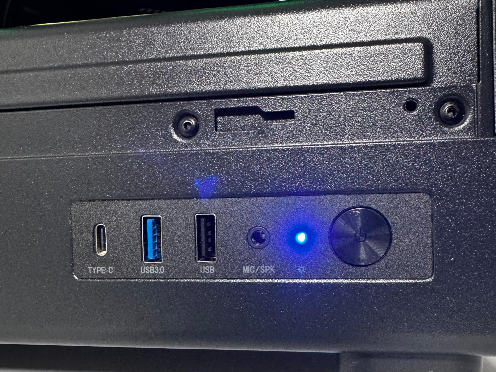 🏴DARKNIGHT🏴 | RYZEN 7 1700X | NVIDIA 1660 | 1TB SSD | 16GB DDR4 | BT/WIFI | WIN 11