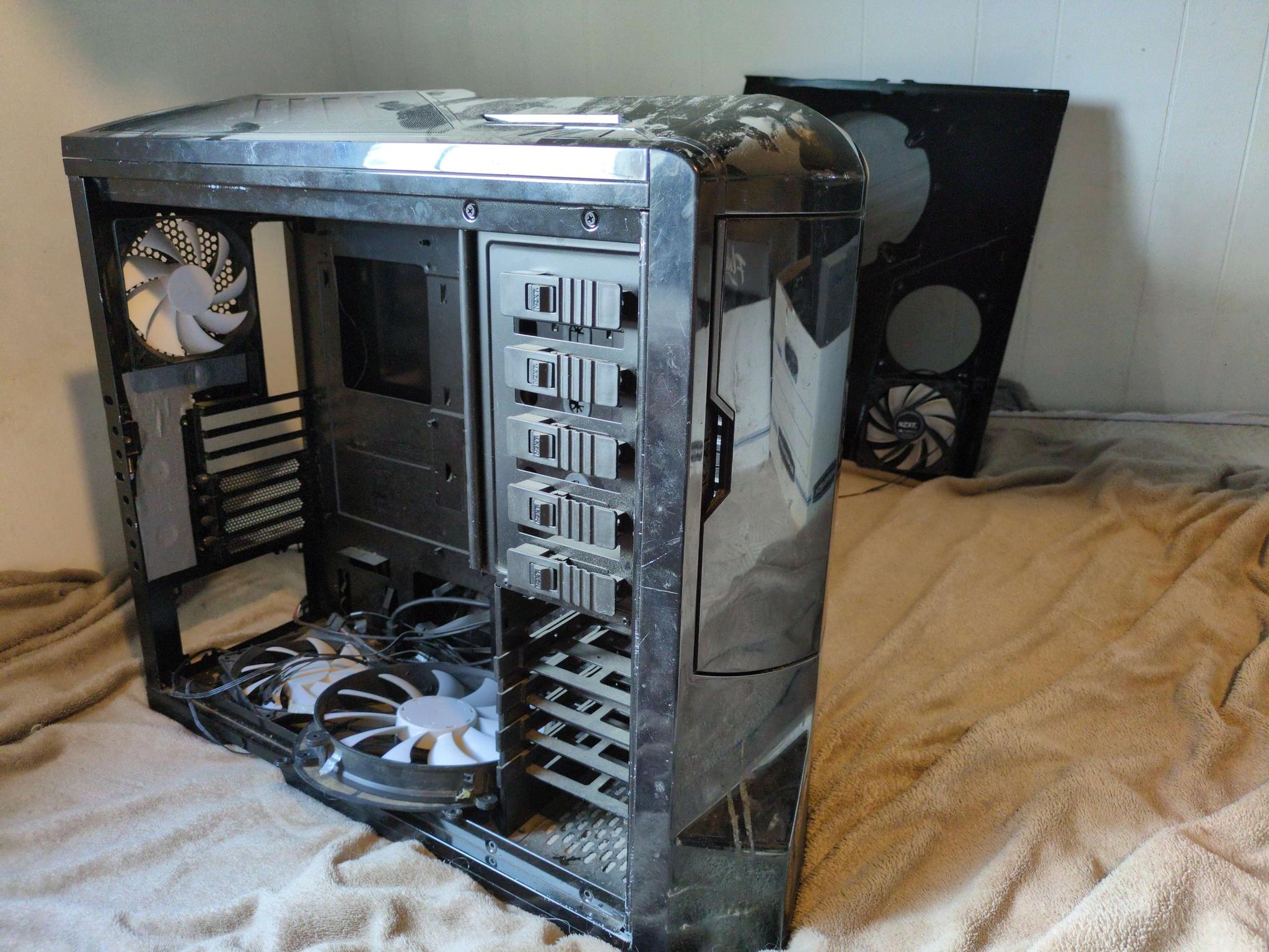 NZXT Phantom Enthusiast Full Tower Case