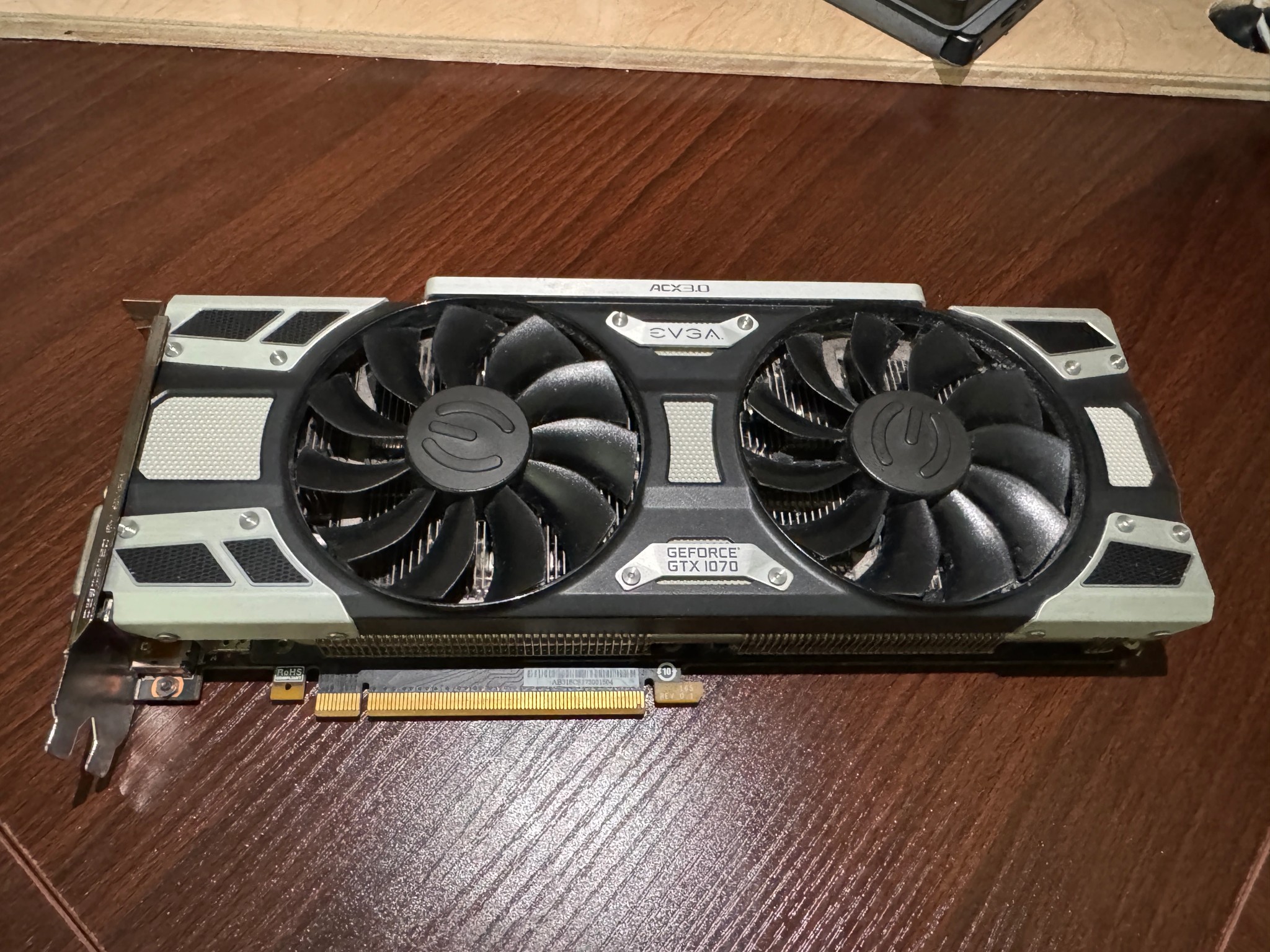 EVGA GTX 1070 Superclock - 8GB with ACX3.0 cooler
