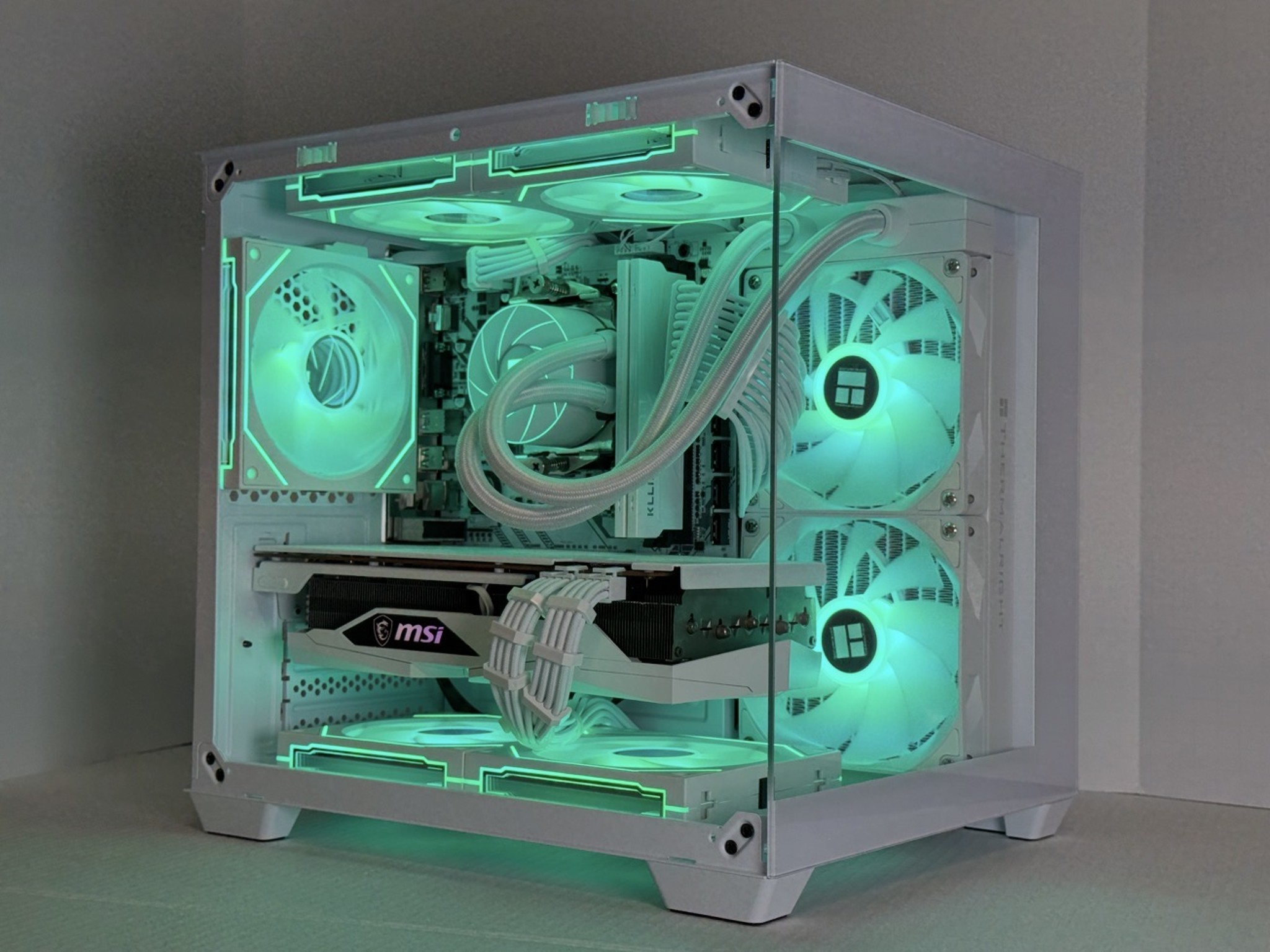 🌐Snowstorm Beast🌐| RX 6700 XT | Ryzen 5 5600 | 1TB