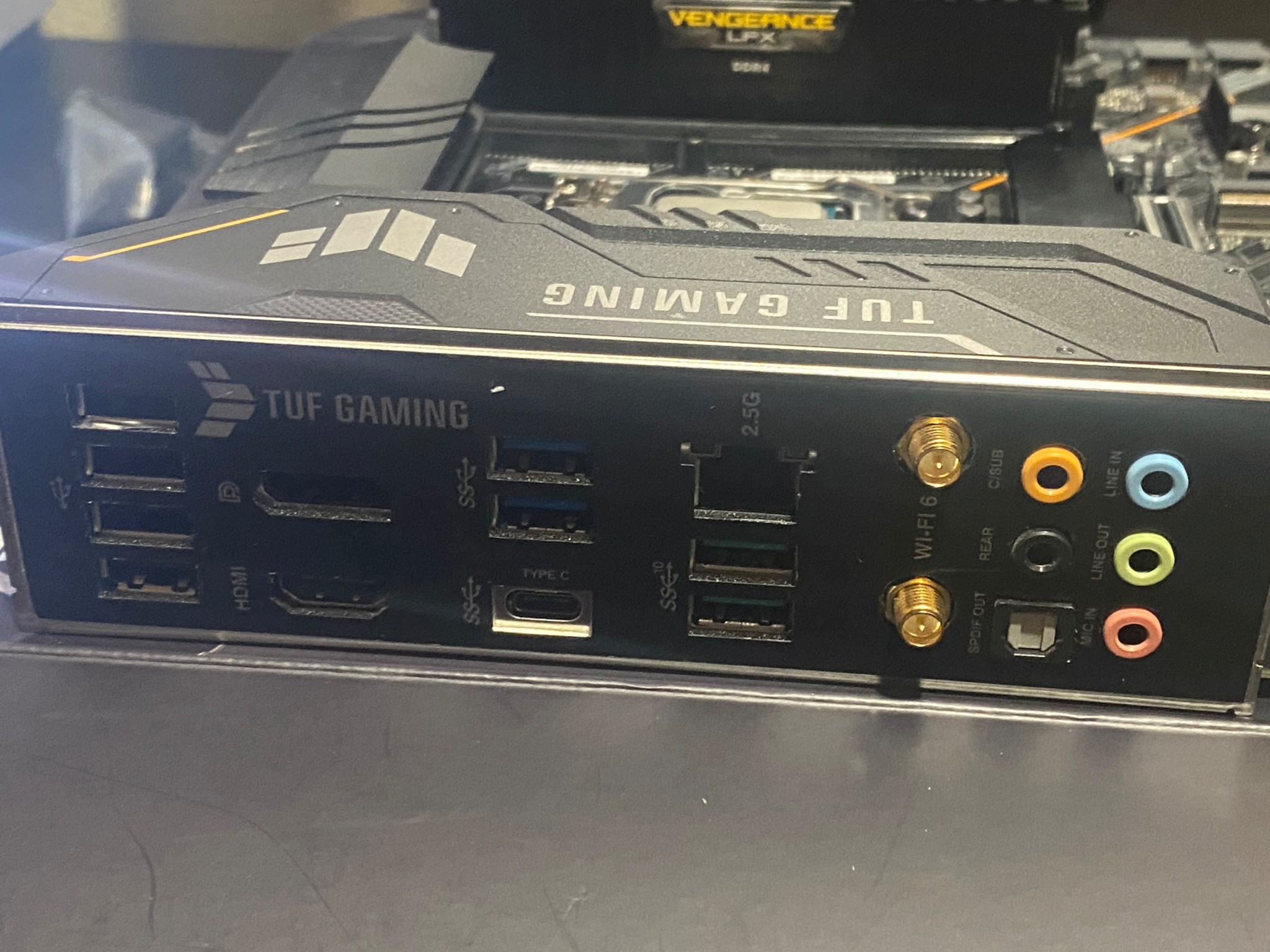 I7-11700KF+B560m wifi+16gb ddr4