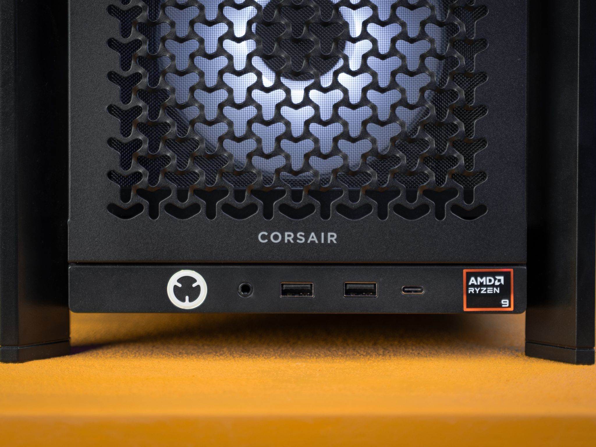 “Corpo-Z ” RX 9070 XT Ryzen 9 7950X3D 32GB Windows 11 2TB 4K Gaming PC Competition Powerhouse