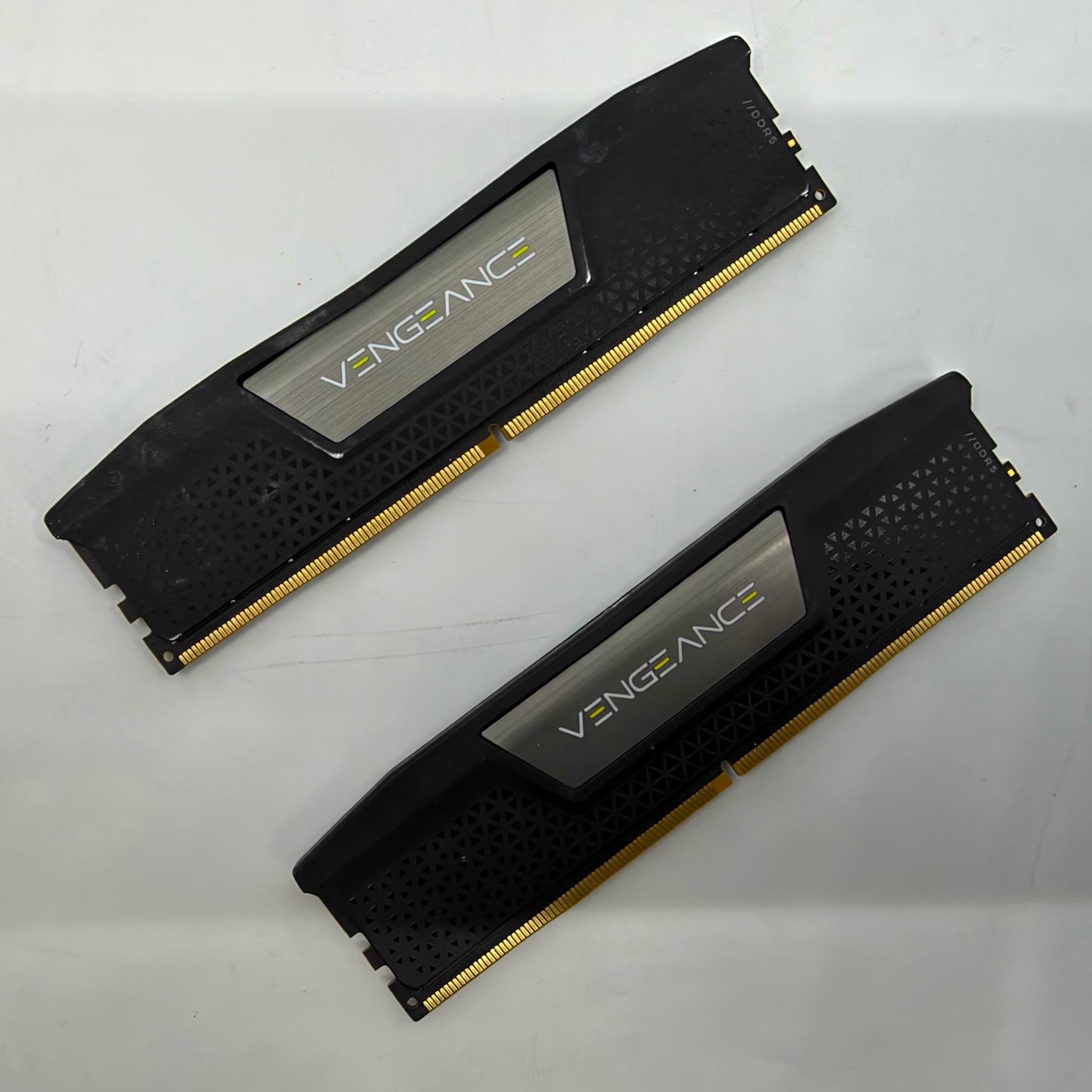 Corsair Vengeance 2X32GB DDR5 Used. Tested. Perfect working Conditon.