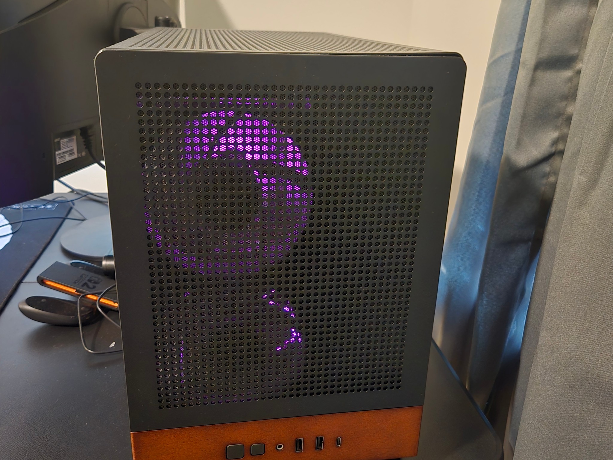 Radeon RX 9060 XT 16GB Custom Gaming PC - Ryzen 7 9800X3D, 2TB NVMe SSD