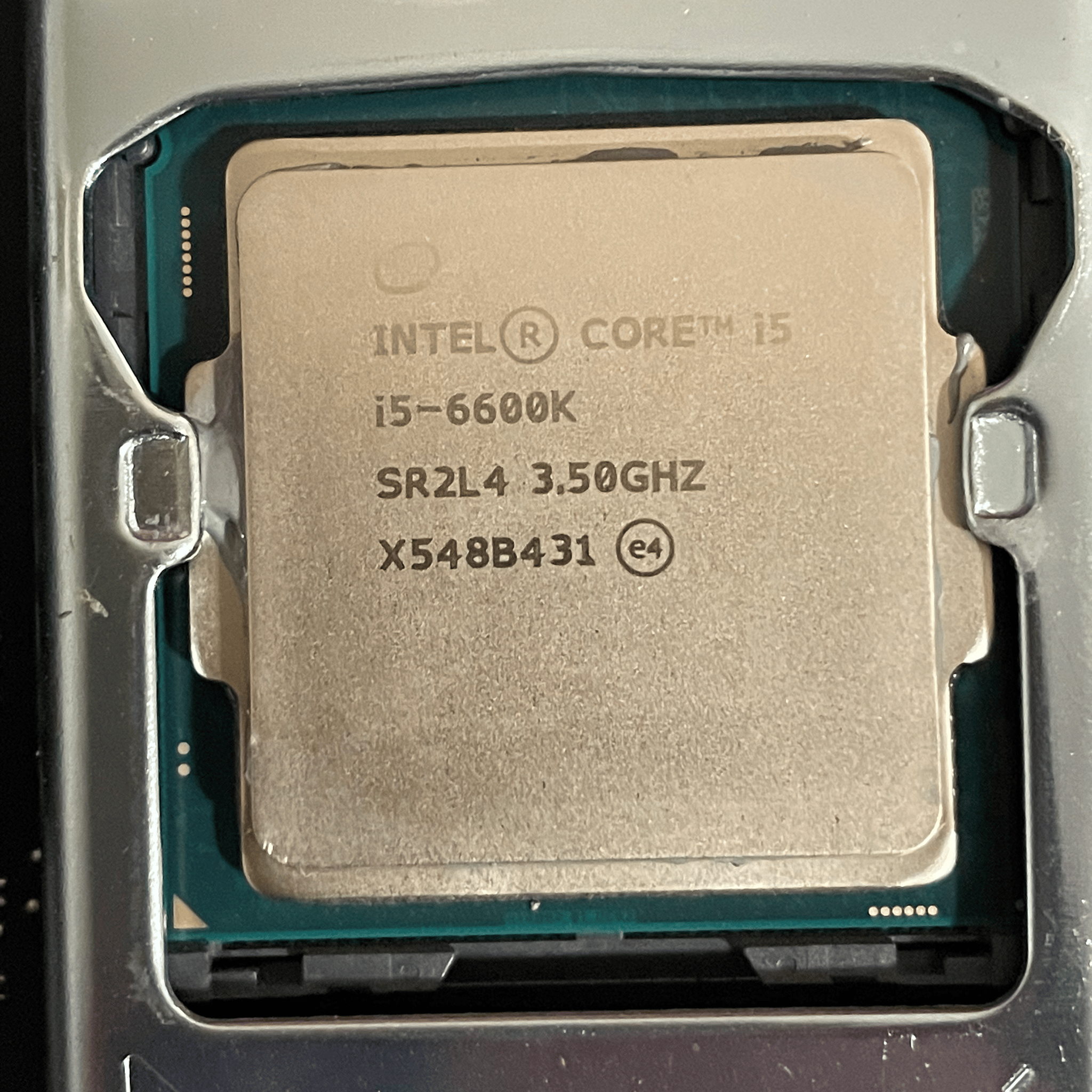 6600k+MSI Z170A KRAIT GAMING R6 SIEGE