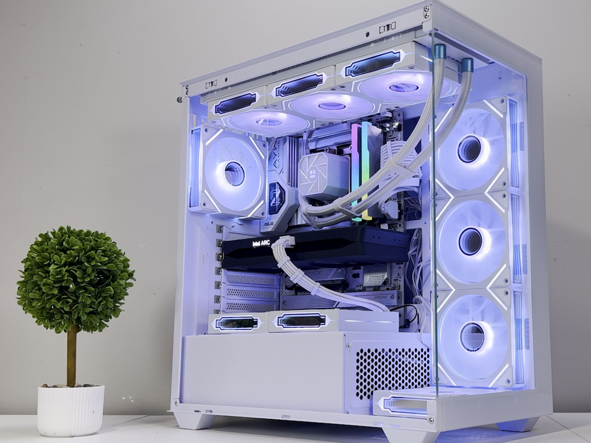 B580 | Intel Ultra 265K | 32GB DDR5 | 1TB SSD | 850W Gold PSU | ARGB Fans | Windows 11