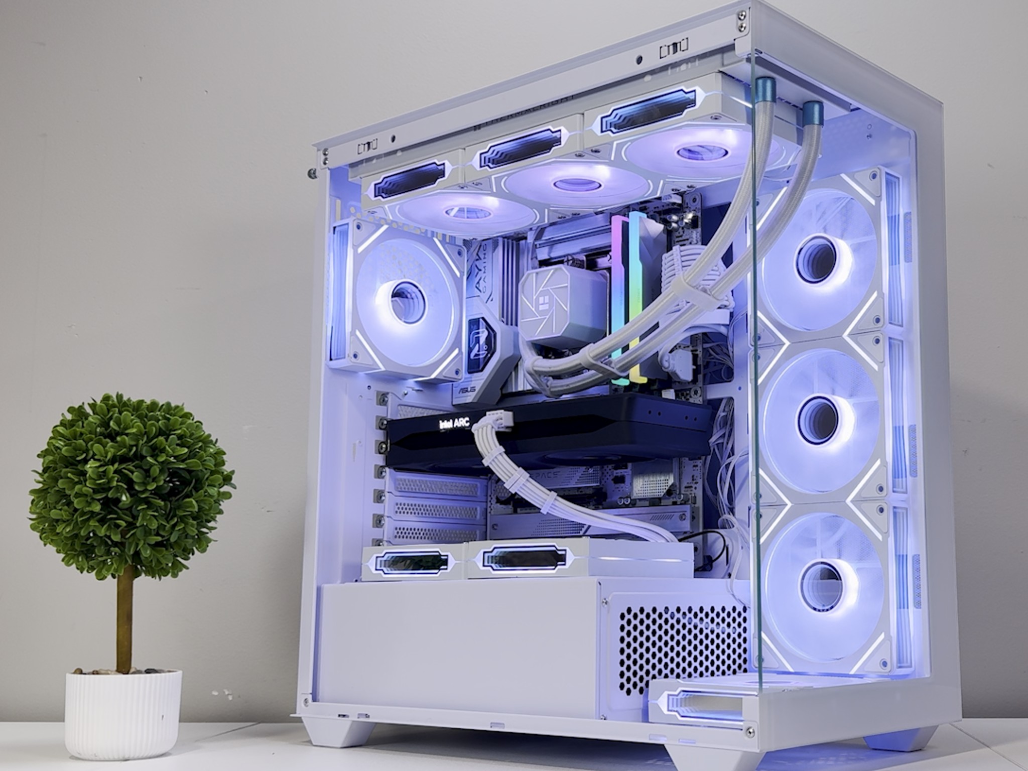 B580 | Intel Ultra 265K | 32GB DDR5 | 1TB SSD | 850W Gold PSU | ARGB Fans | Windows 11