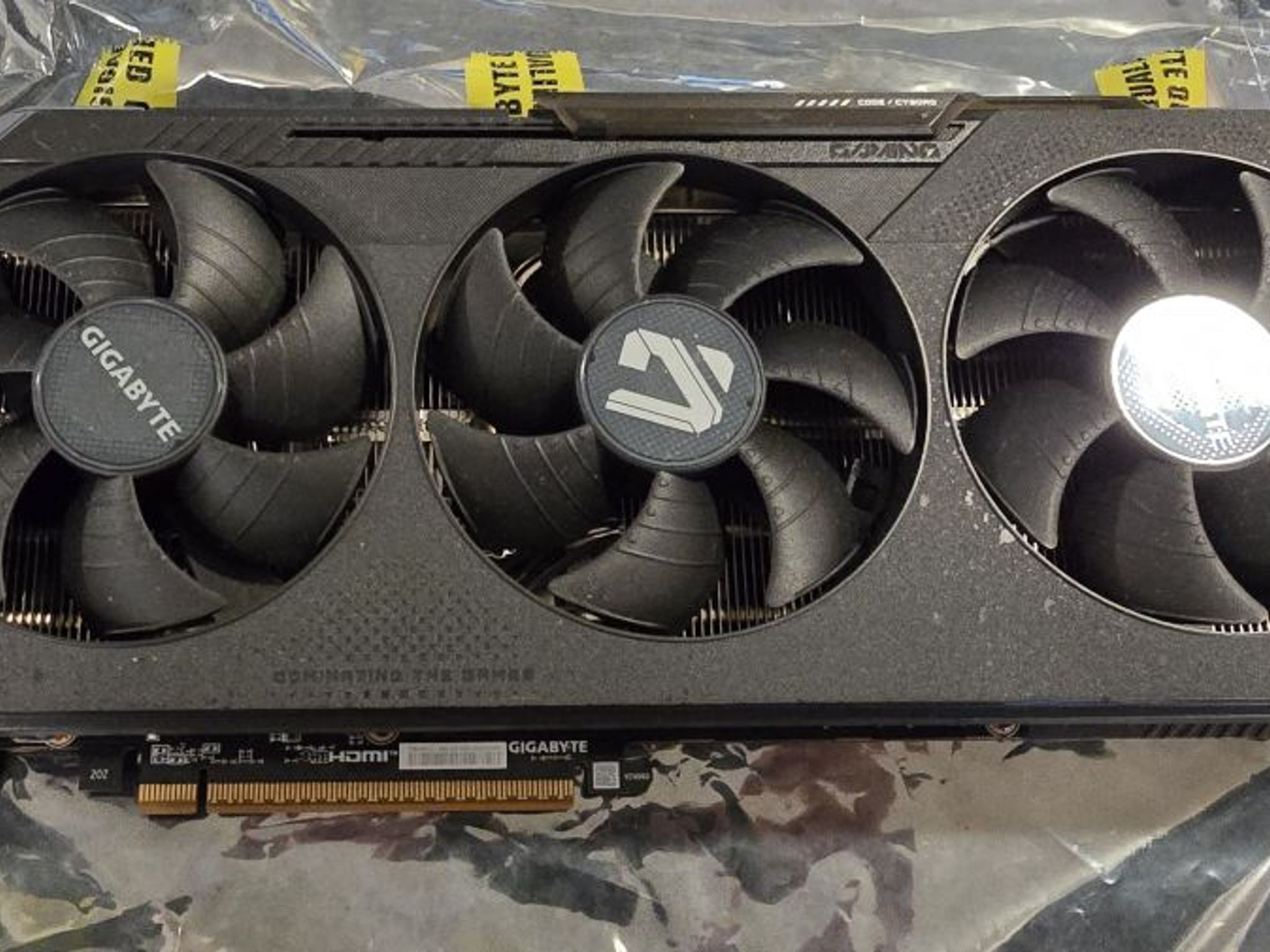 GIGABYTE Radeon RX 9070 Gaming OC 16G Graphics Card, PCIe 5.0, 16GB GDDR6, GV-R9070GAMING