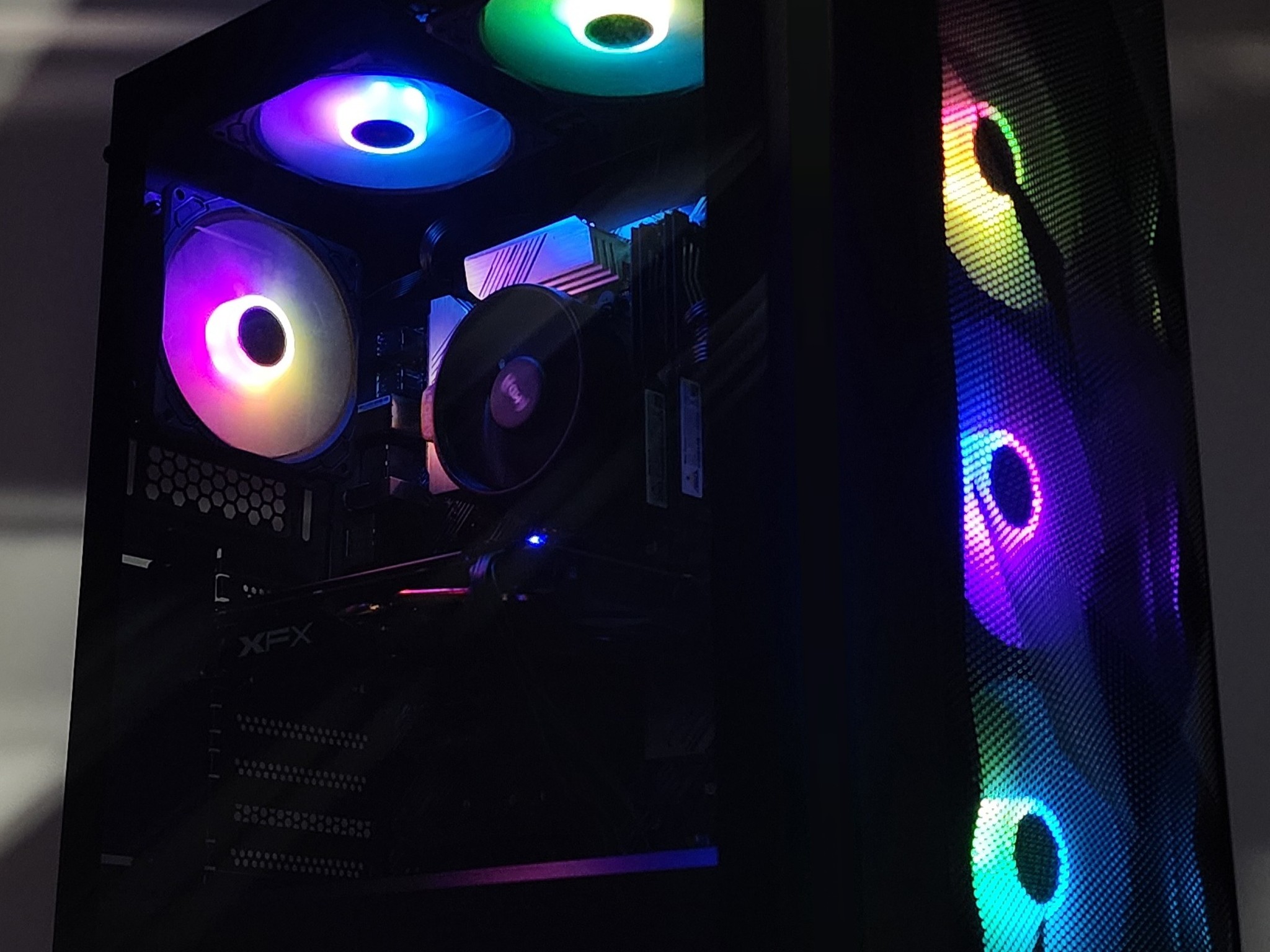 Gaming PC Ryzen 7 3700X 16GB RAM 512GB SSD RX 580 8GB Windows 11 Computer
