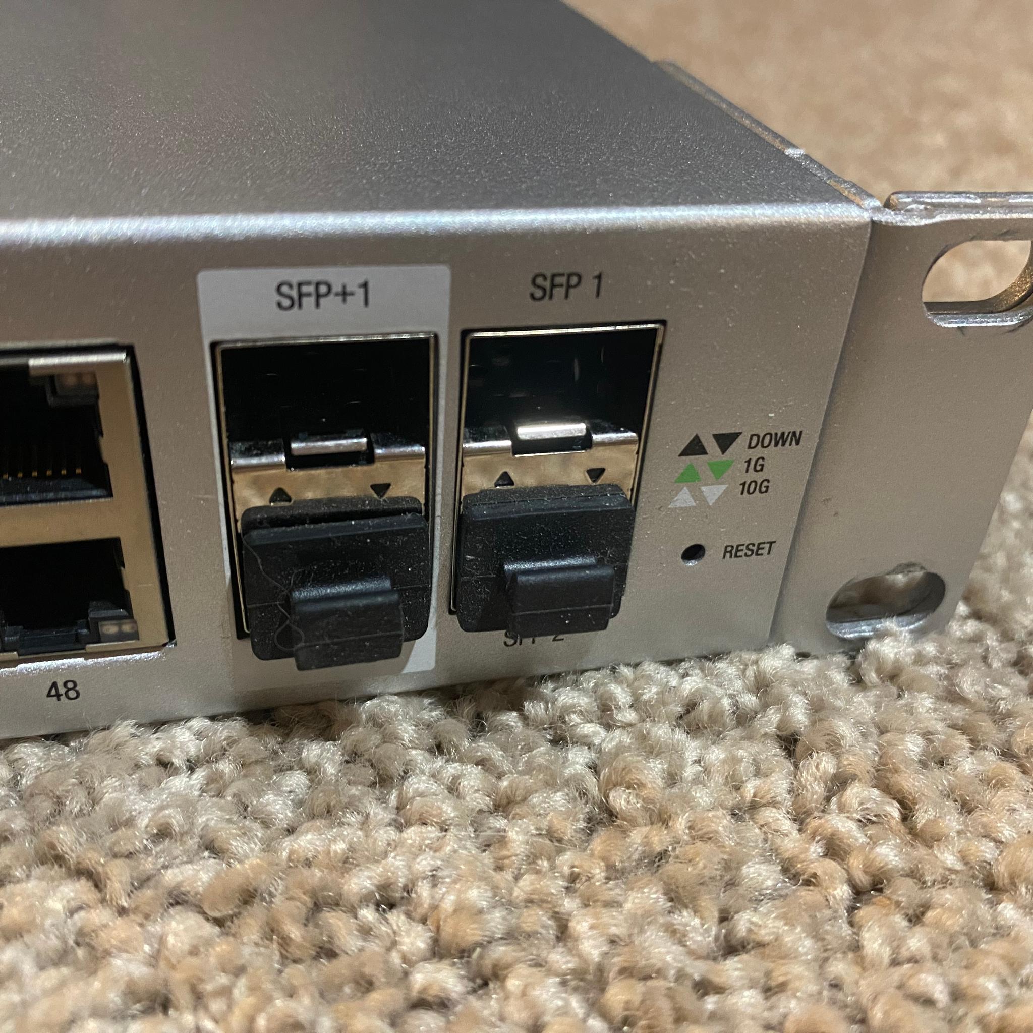 Ubiquiti UniFi US-48 48-Port Switch | NON-PoE | 2x SFP+ 10G + 2x SFP | Rackmount | Tested