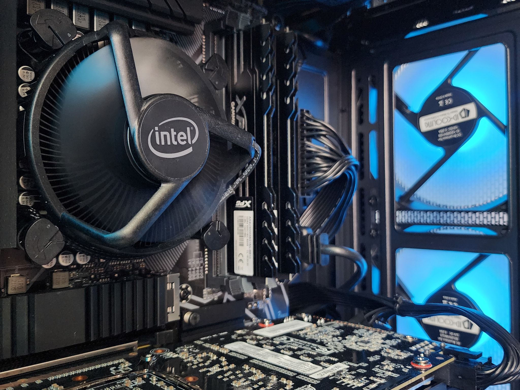 💙🖤💙 PNY GTX 1070 Ti // Intel Core i3 10100F // XPG 16GB 3000MHz