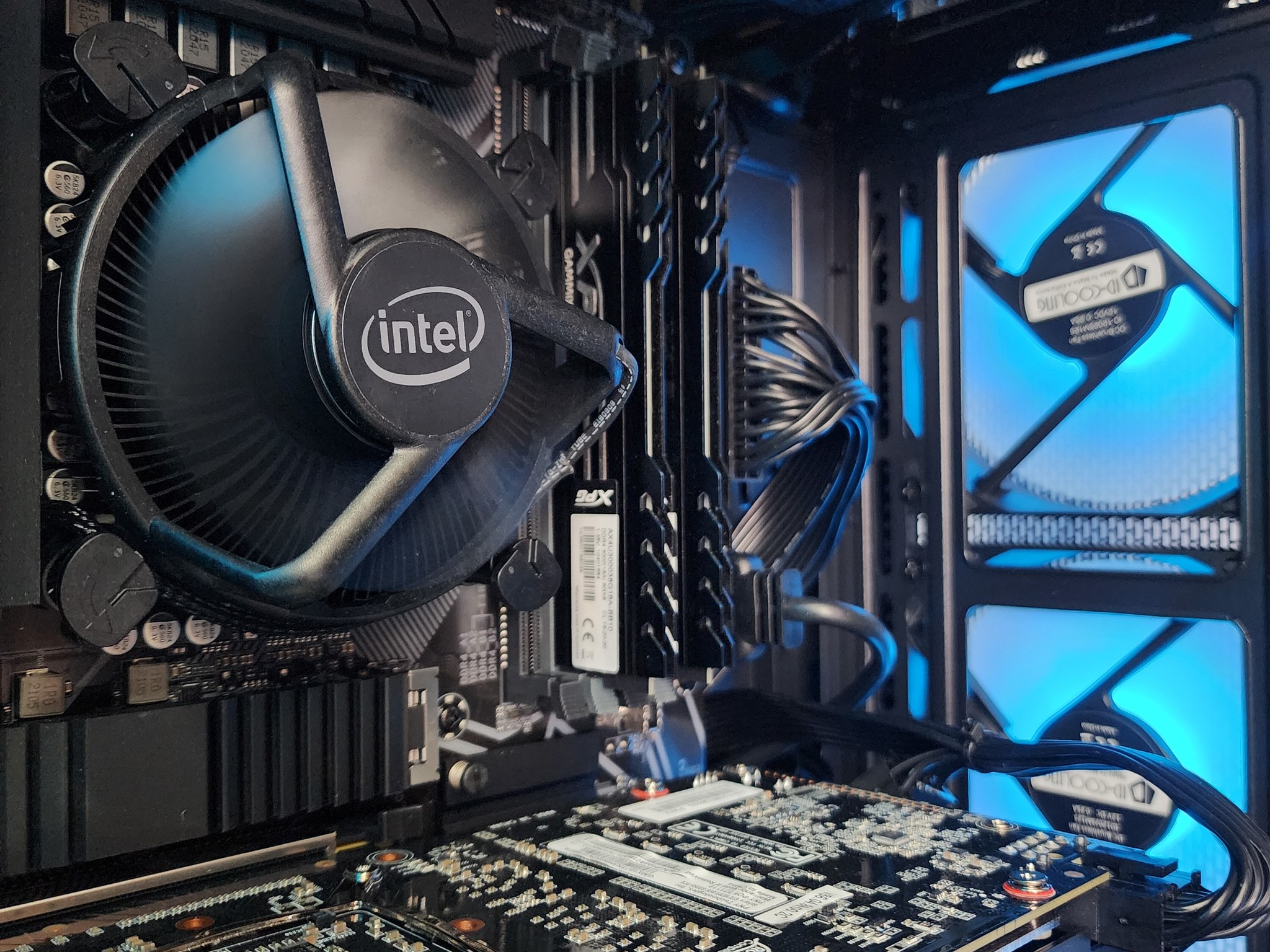 💙🖤💙 PNY GTX 1070 Ti // Intel Core i3 10100F // XPG 16GB 3000MHz