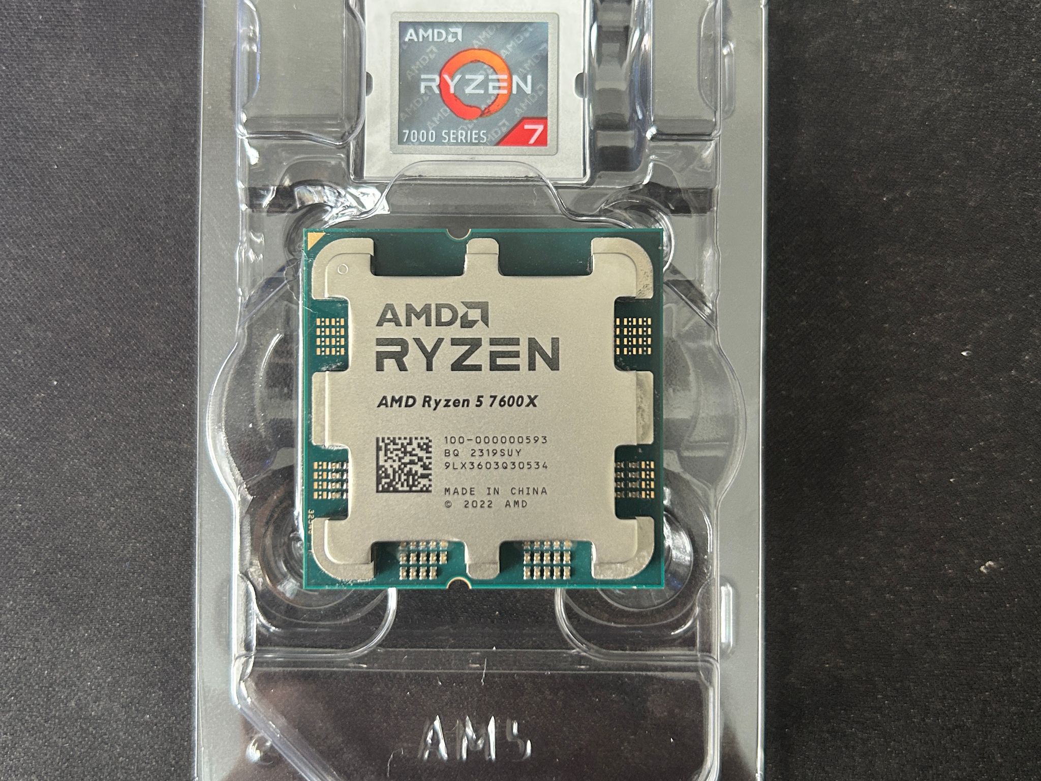 AMD Ryzen 5 7600X