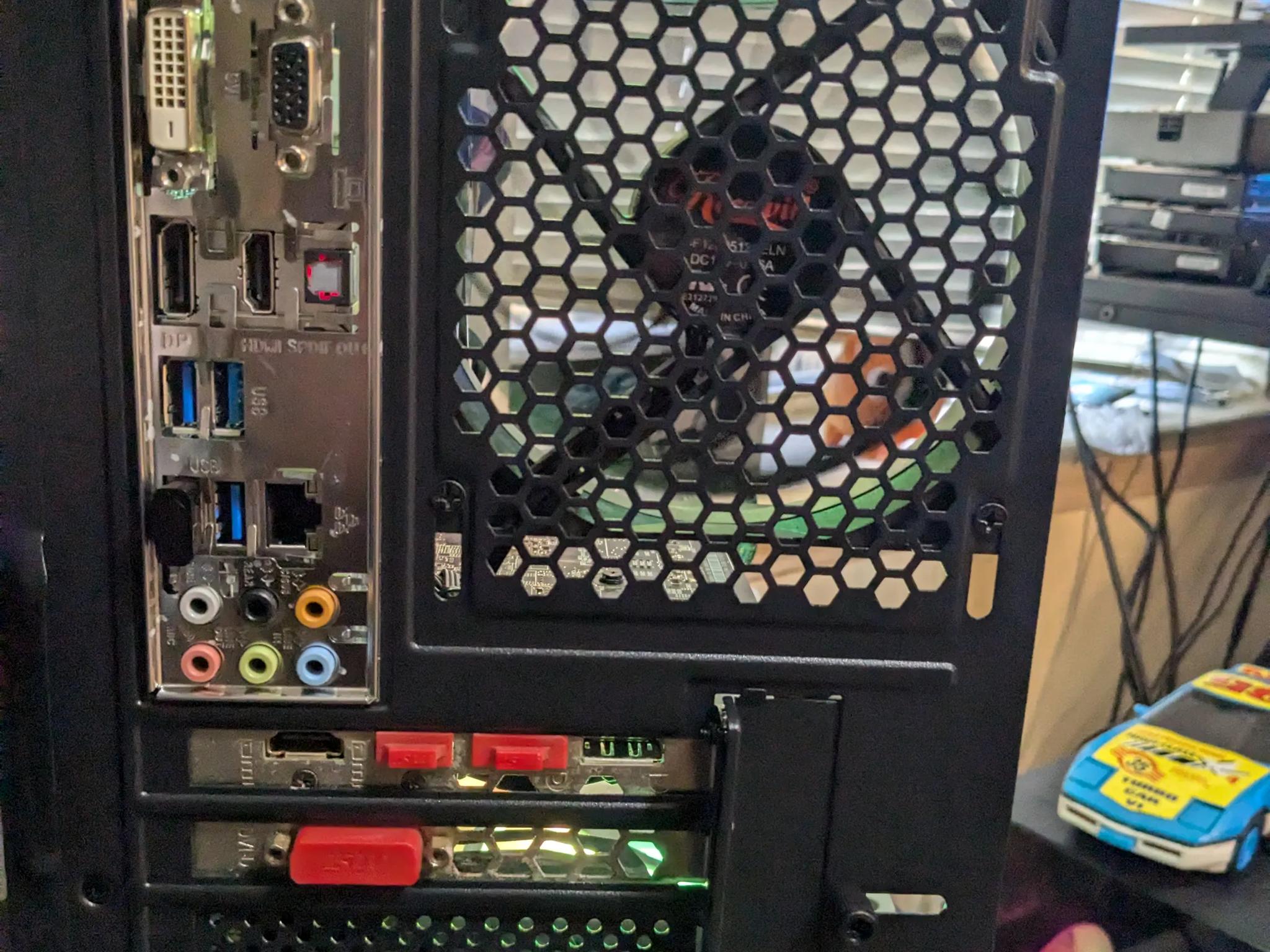 120 FPS Fortnite | 180 Day Warranty | i7-4770, 16GB RAM, RX 580 4GB, 512GB SSD, Win10, Wifi, RGB