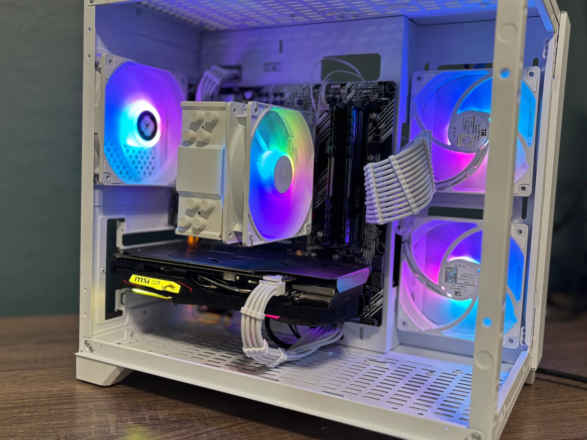 All White Custom NVIDIA Gaming PC