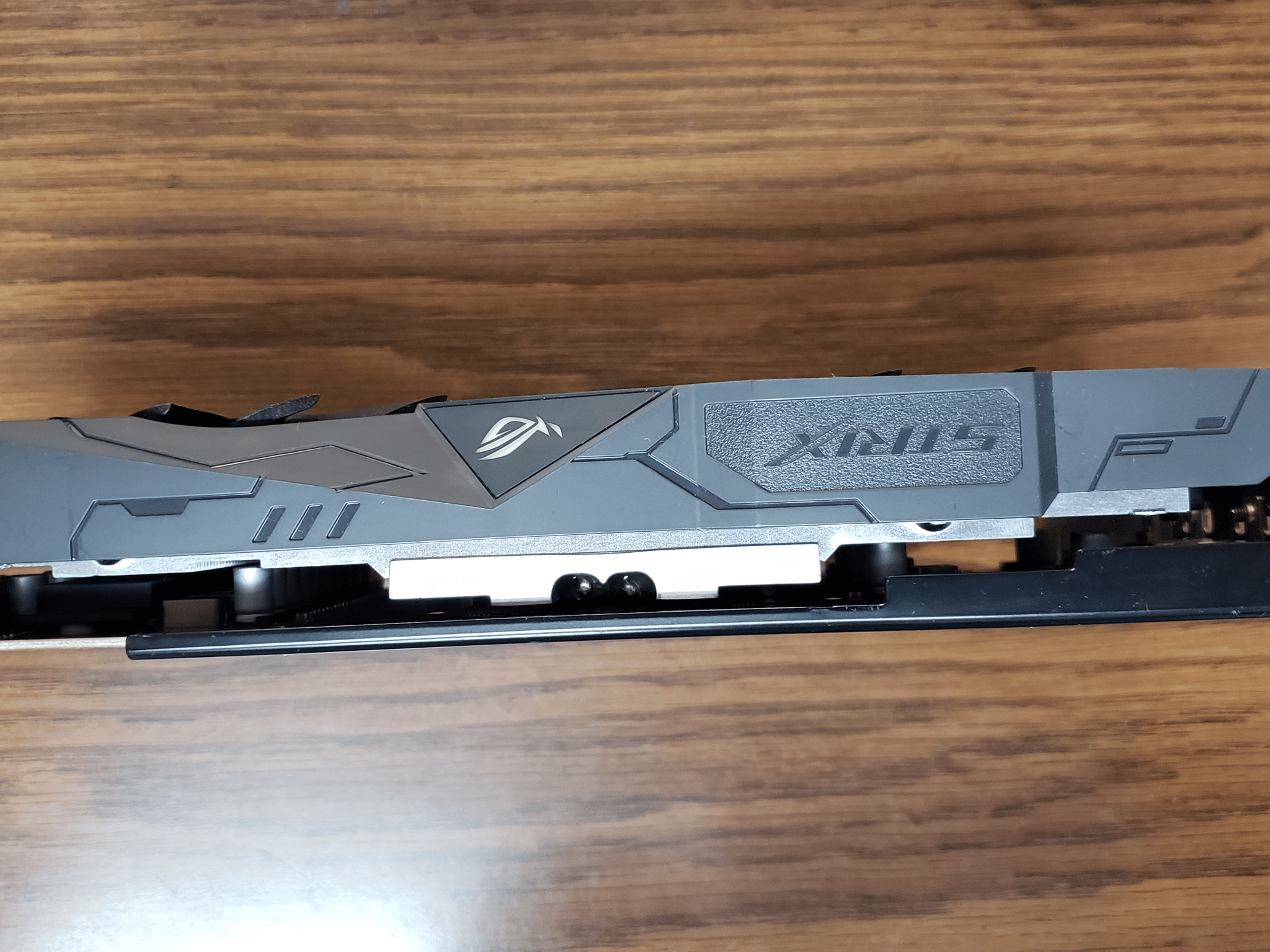 Asus RX 570 Strix graphics card with 4gb memory