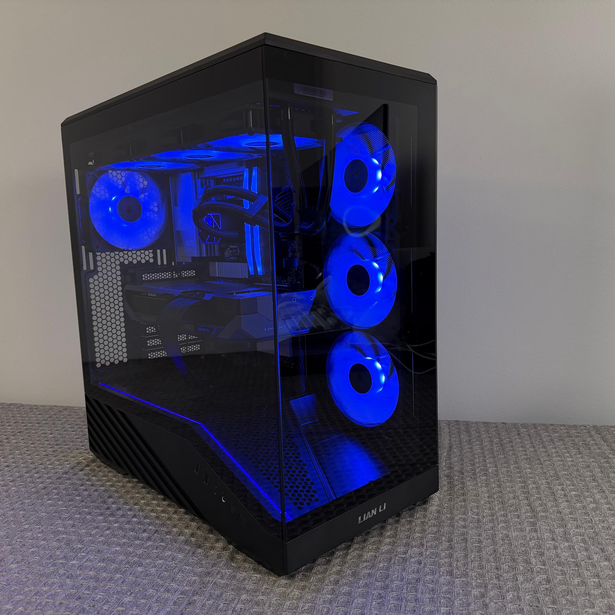 RX 9070 XT 16GB OC • RYZEN 7 9800X3D • X870-P WIFI • 32GB DDR5 • 2TB SSD • 360MM AIO • NEW GAMING PC