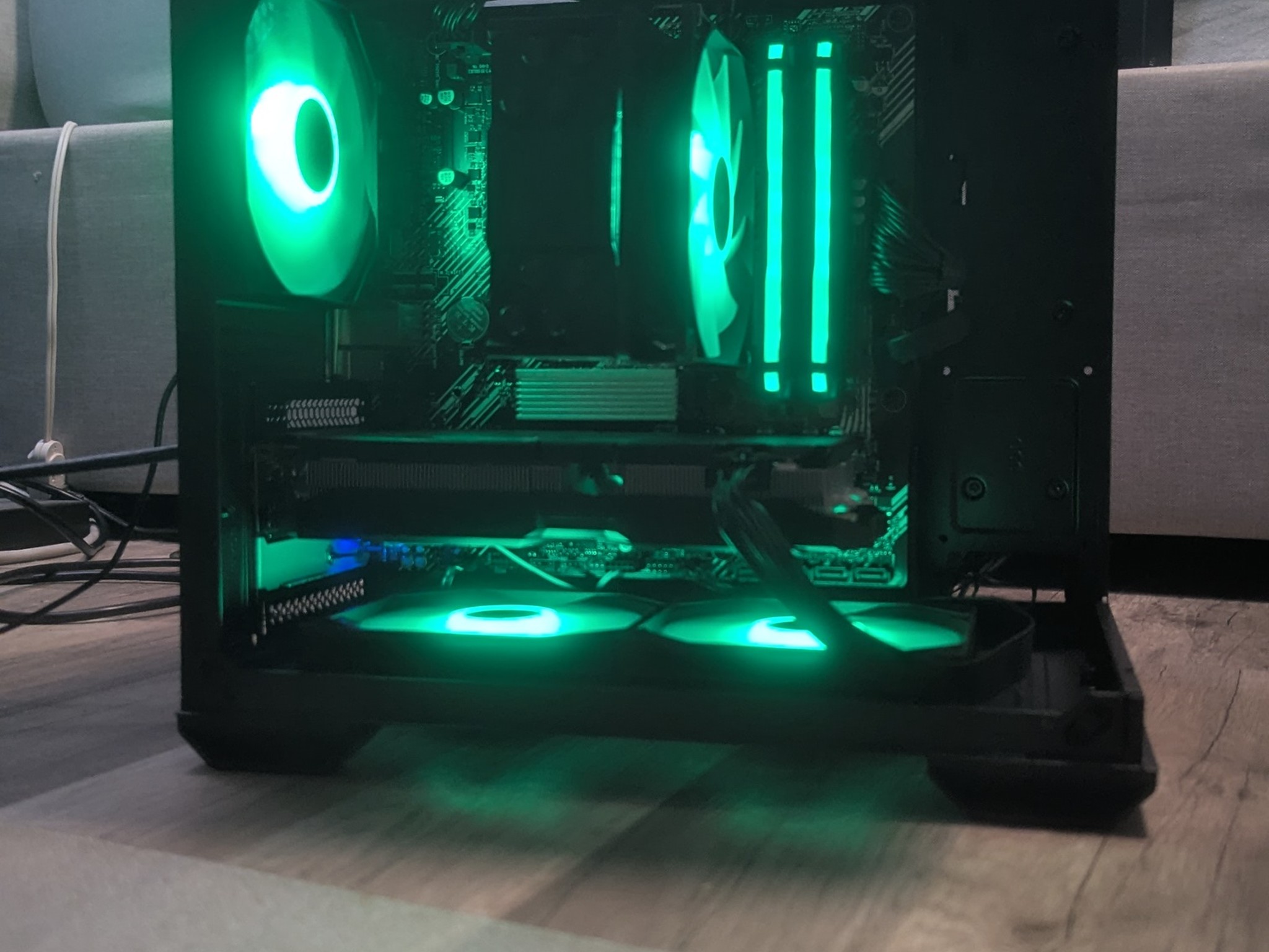 RTX 3060 12GB | Ryzen 5 5600x | 32GB RAM | WIN 11 |